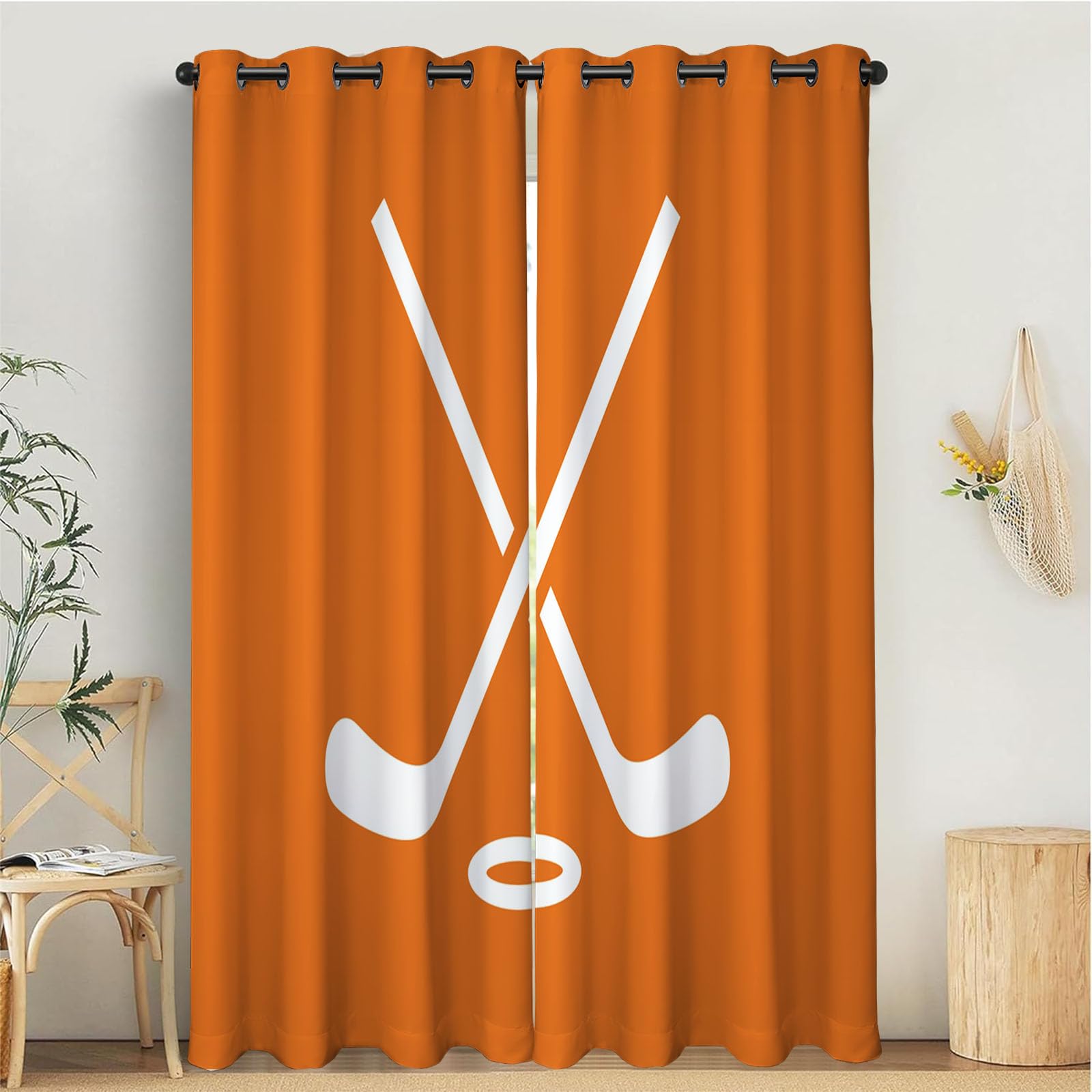 Rideaux occultants sport orange pour transformer la chambre en terrain de jeu