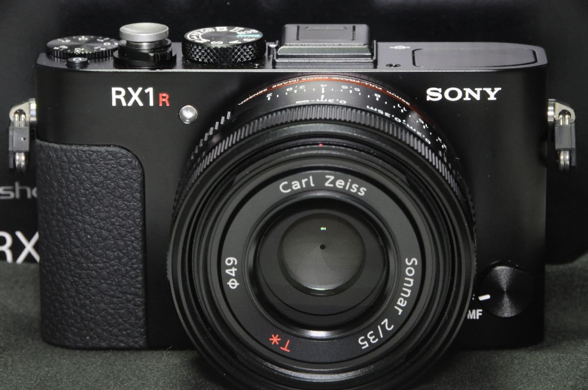 Amazon | SONY デジタルカメラ Cyber-shot RX1R 2470万画素 光学2倍 