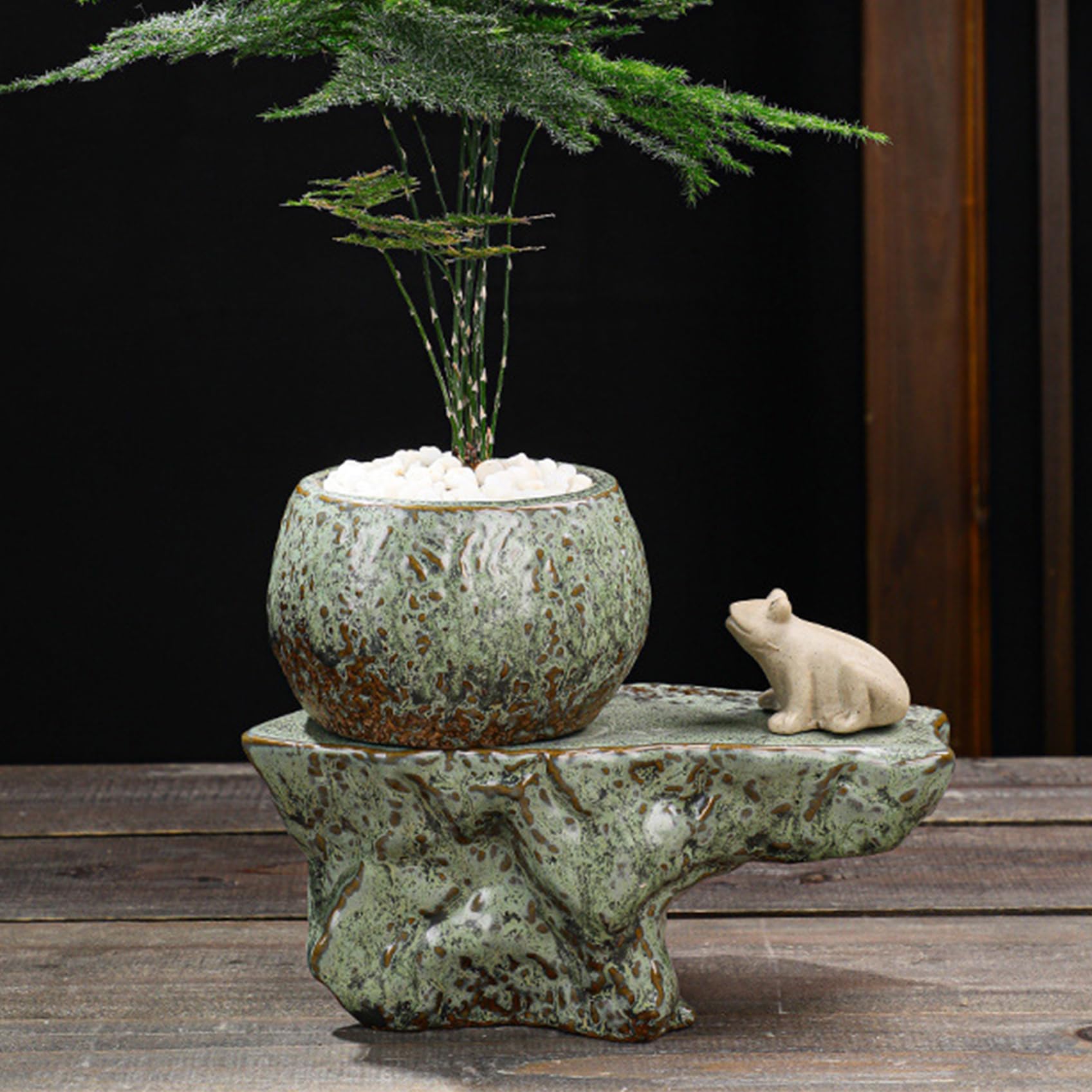Latemeia Ceramic Self Watering Pots for Indoor Plants, Self Watering Planter Insert with Frog Figurine, Easy-to-Use for Indoor Plants Green, Ceramic Pots For, Wat