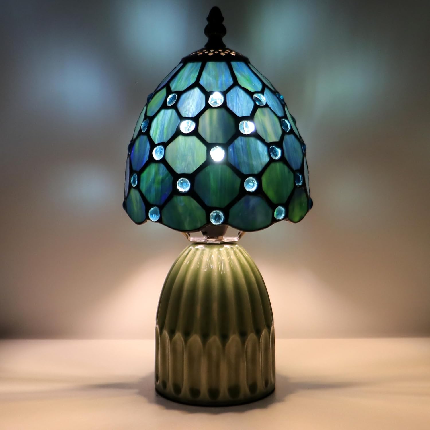 Tiffany Lamp Stained Glass Mushroom Table Lamps 6X6X12.5 Inch Sea Blue Pearl Style Small Night Light Ceramic Base Mini Accent Desk Light Suitable for Bedside Table Bedroom Children Room