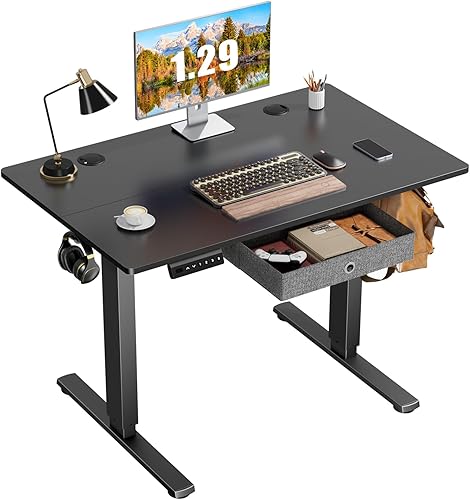 NEWBULIG Escritorio eléctrico de altura ajustable para computadora de oficina en casa con cajón, 40 pulgadas, parte superior negra y marco