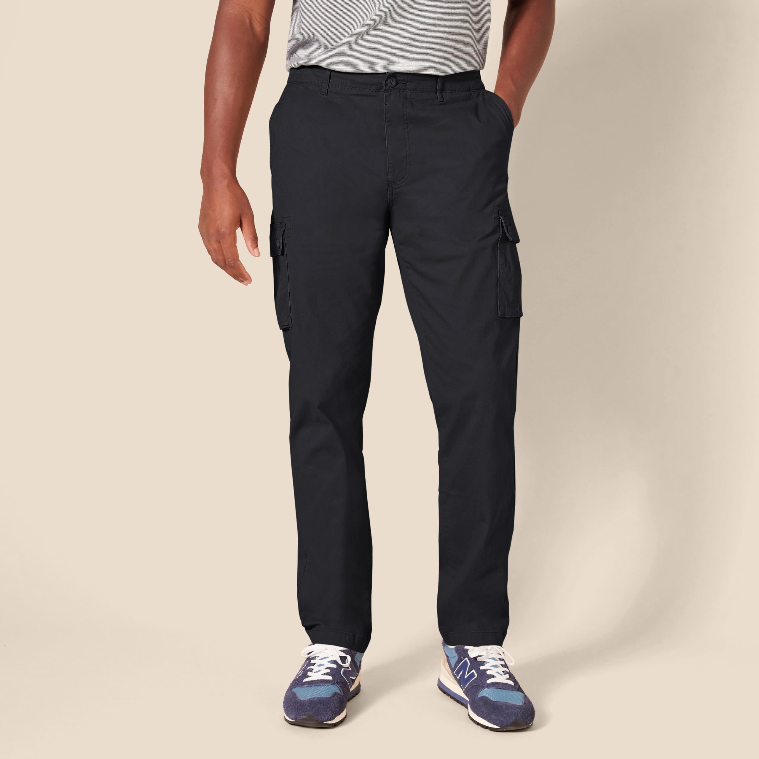 Amazon Essentials Hombre Pantalón Cargo, elástico y de Corte Ajustado (Disponible en Tallas Grandes y Largos Especiales)