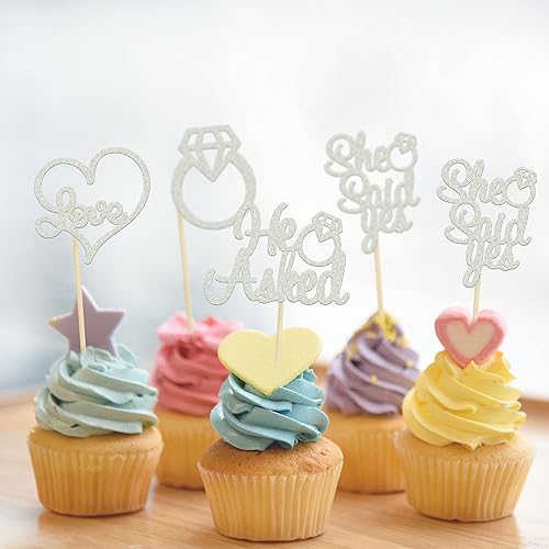 Miniatura 6 de Gyufise Paquete de 24 adornos plateados con purpurina con la frase "He Asked She Said Yes" para cupcakes, anillos de diamantes para decoración de