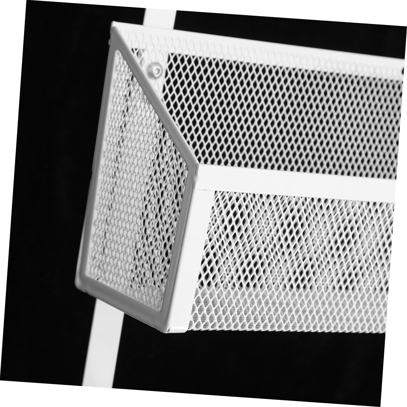 VILLFUL Hanging Basket Behind The Door Storage Shelf Hangers Storage Racks Clothes Rack Closet Racks for Hanging Clothes Hook Clothes Hanging Rack Clothes Hanger Storage Shelves White Iron