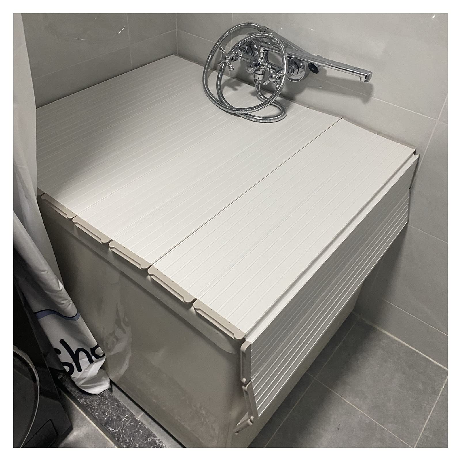 Panneau isolant multifonction pour spa de bains et baignoire pliante