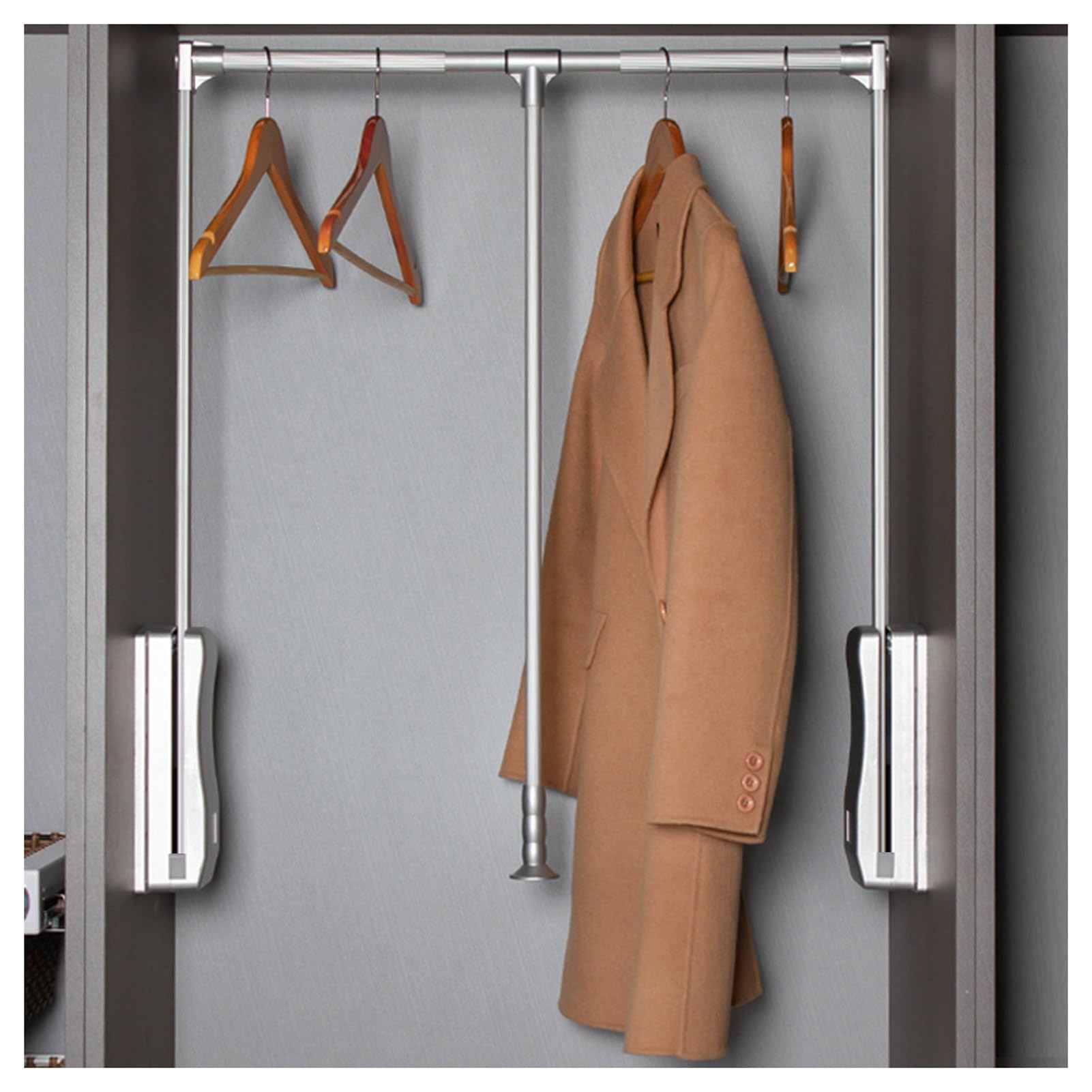 Garde-robe en aluminium argenté avec tringle extensible double amortie haut de gamme