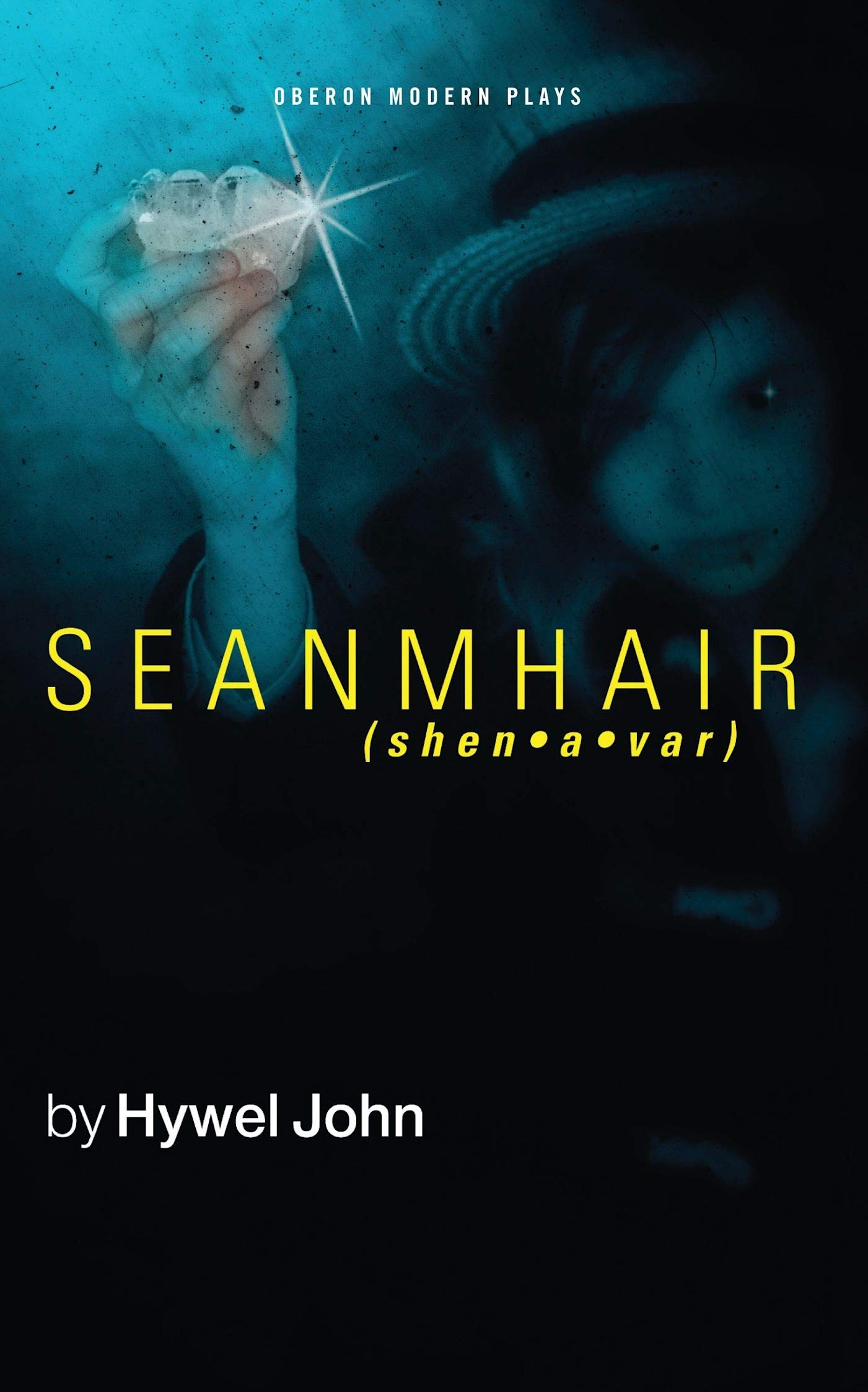 Buy Seanmhair (Oberon Modern Plays) — BookShops.in