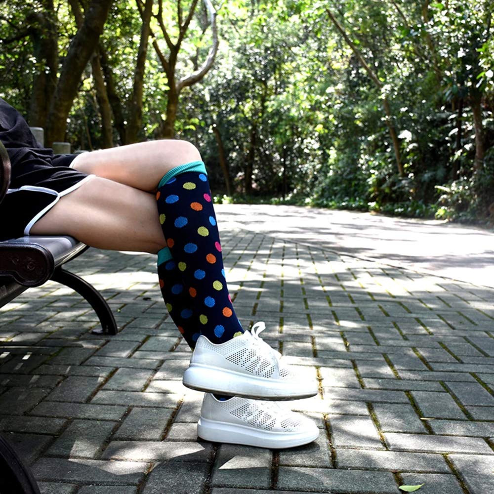 2/4/6/7 paires de chaussettes de compression pour hommes et femmes de 15 à 20 mm de titane sont les meilleurs articles sportifs et médicaux pour les infirmières de course, de vol et de voyage