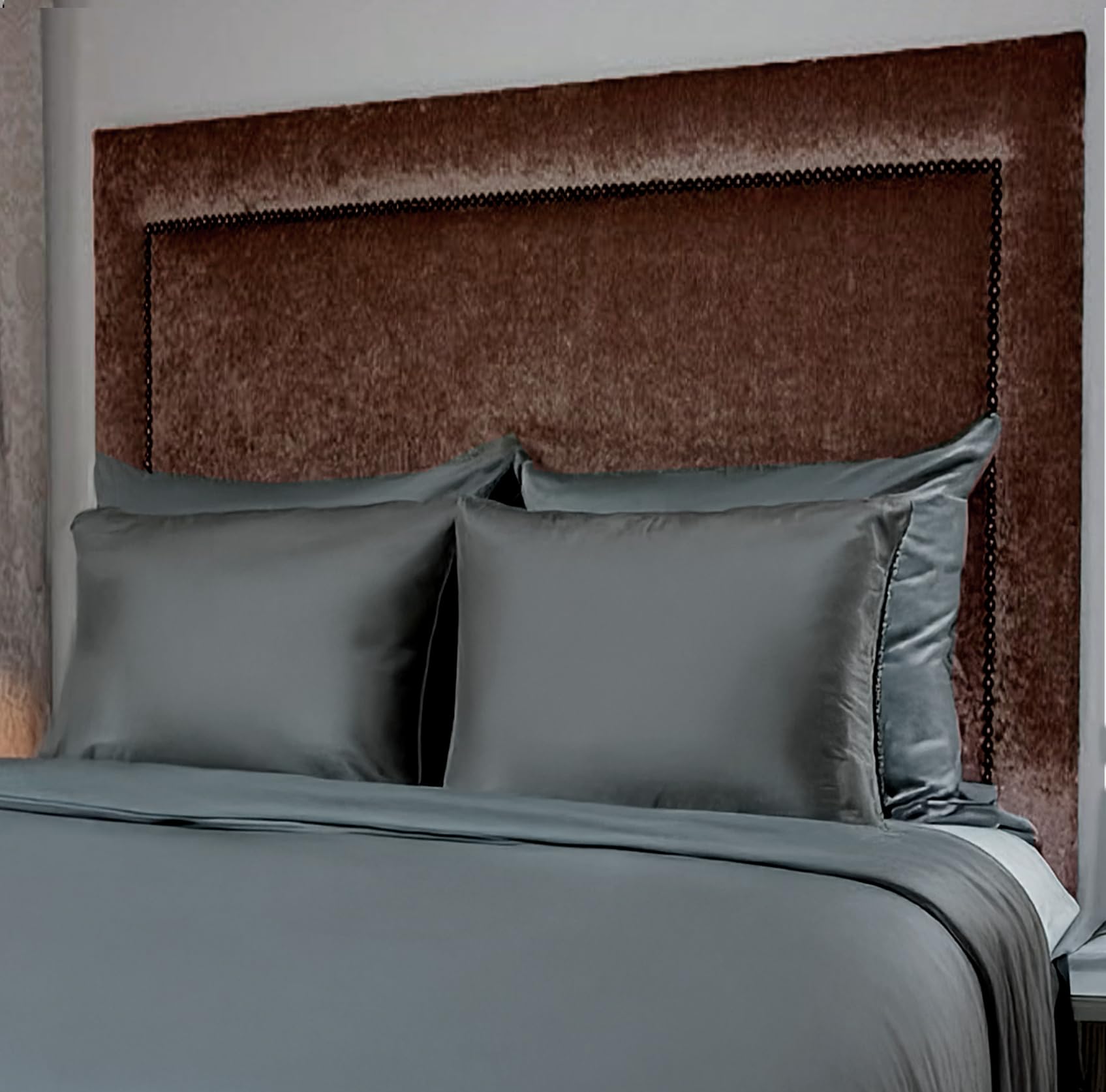 ELEGANT DESIGN STUDDED HEADBOARD IN LUXURY CRUSHED VELVET FABRIC - 3FT SINGLE, 4FT SMALL DOUBLE, 4FT6 DOUBLE, 5FT KING SIZE, 6FT SUPER KING SIZE - 30" HEIGHT (BROWN, 3FT SMALL SIZE)