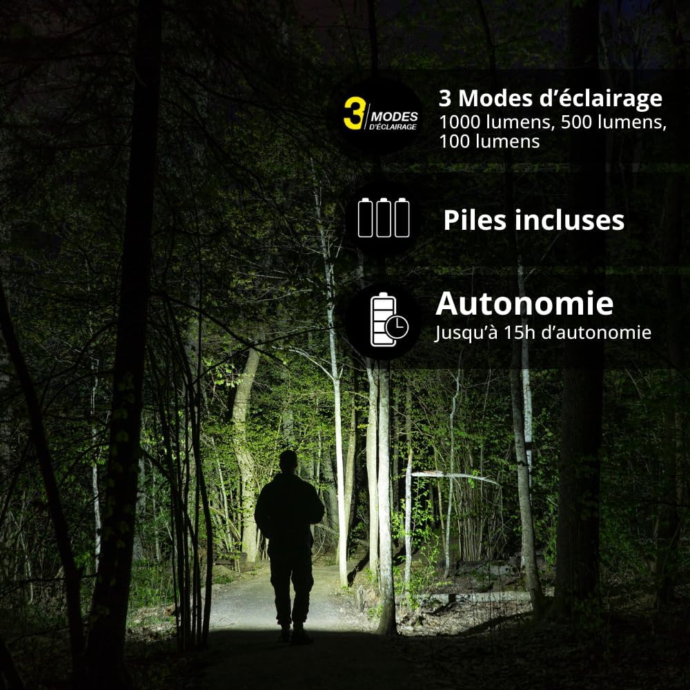 A person walking in a forest at night, illuminated by the Xanlite flashlight, with icons indicating 3 lighting modes (1000, 500, 100 lumens), included batteries, and up to 15 hours of autonomy.