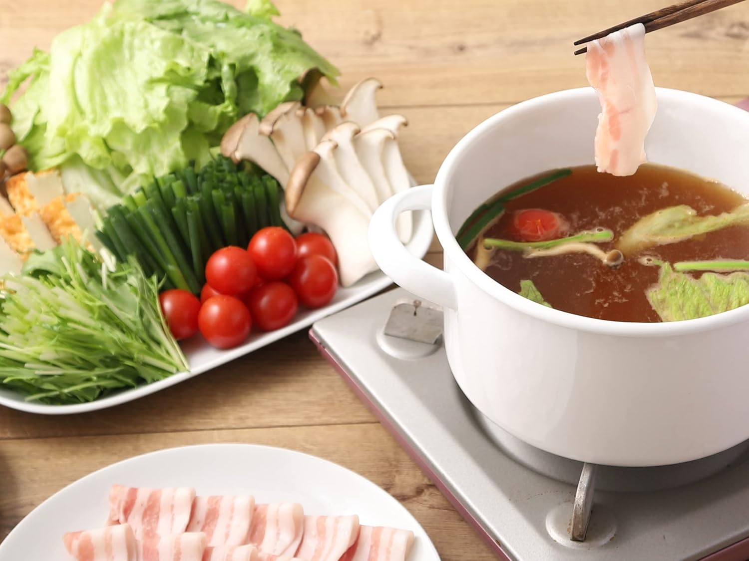 ミツカン 〆まで美味しい エスニックしゃぶしゃぶスープ ベトナムフォー風 ストレート 750g×4個
