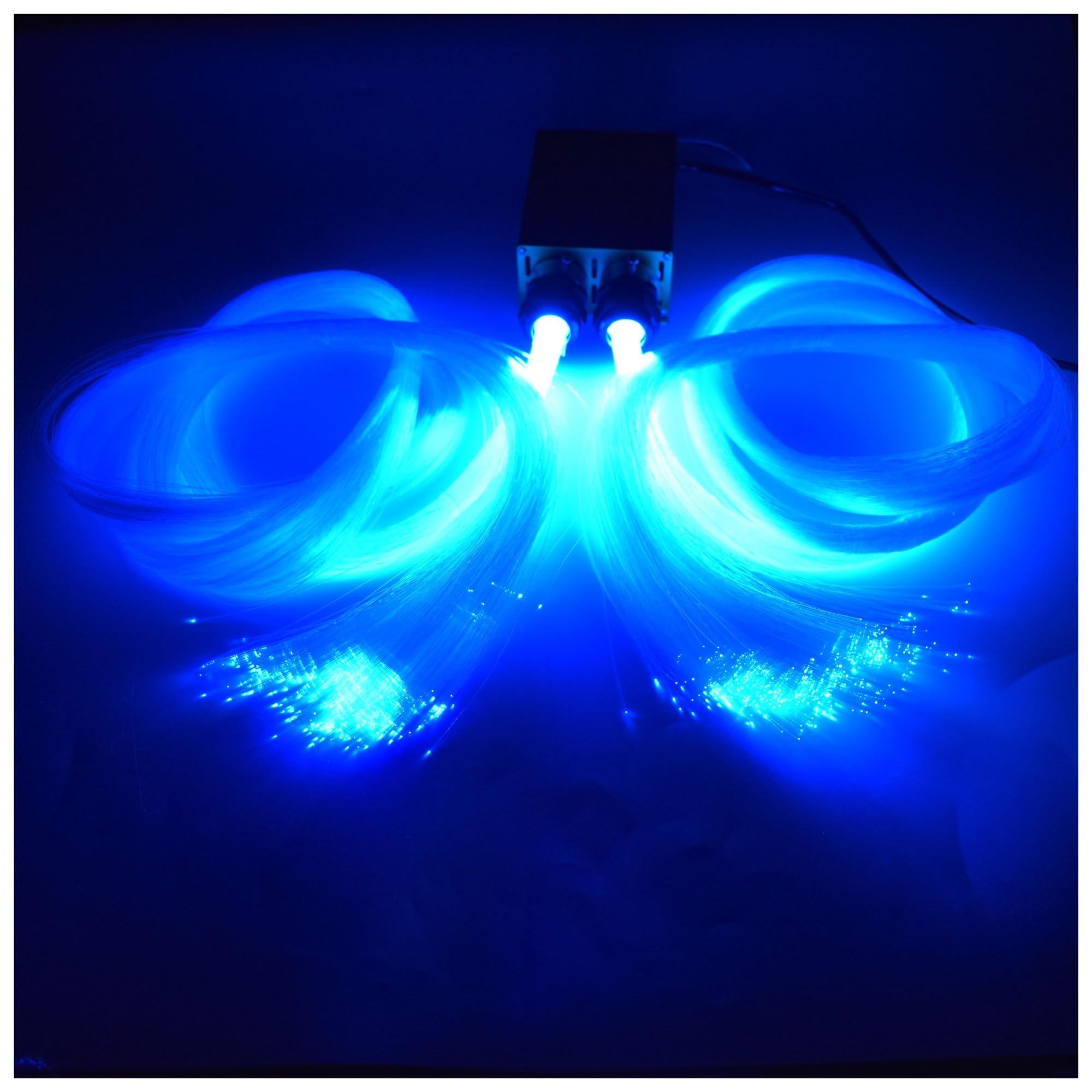 Oświetlenie wnętrza samochodu LED, Zestaw oświetlenia światłowodowego LED RGB 32W Złota powłoka Podwójne sprzęgło Silnik LED z kablem światłowodowym PMMA End Glow Światła nastrojowe w samochodzie (Co