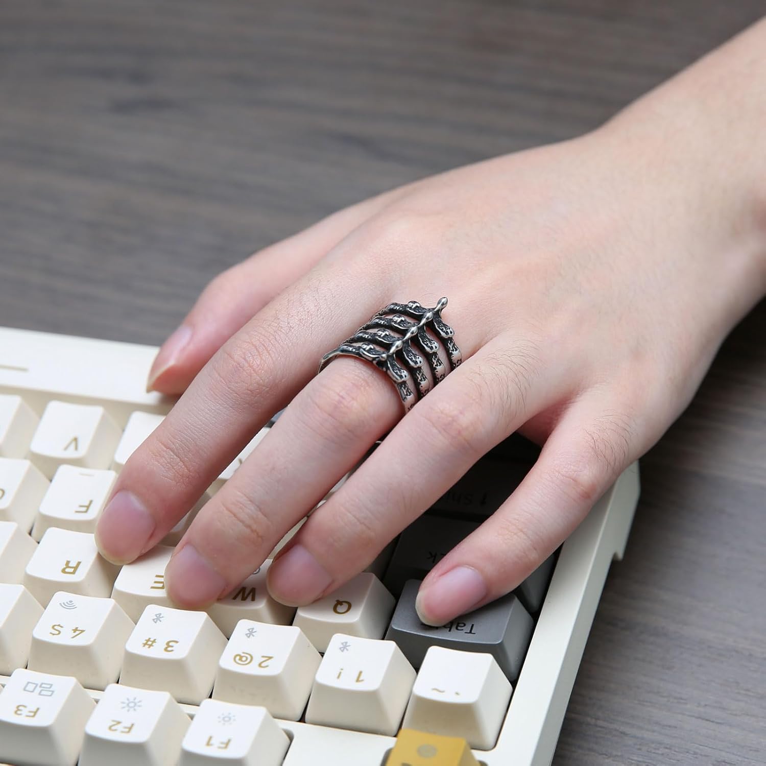 HZMAN Gothic Punk Spine Skeleton Ring Bone Stainless Steel Rings for Men Women Biker Jewelry Gift - Image 3