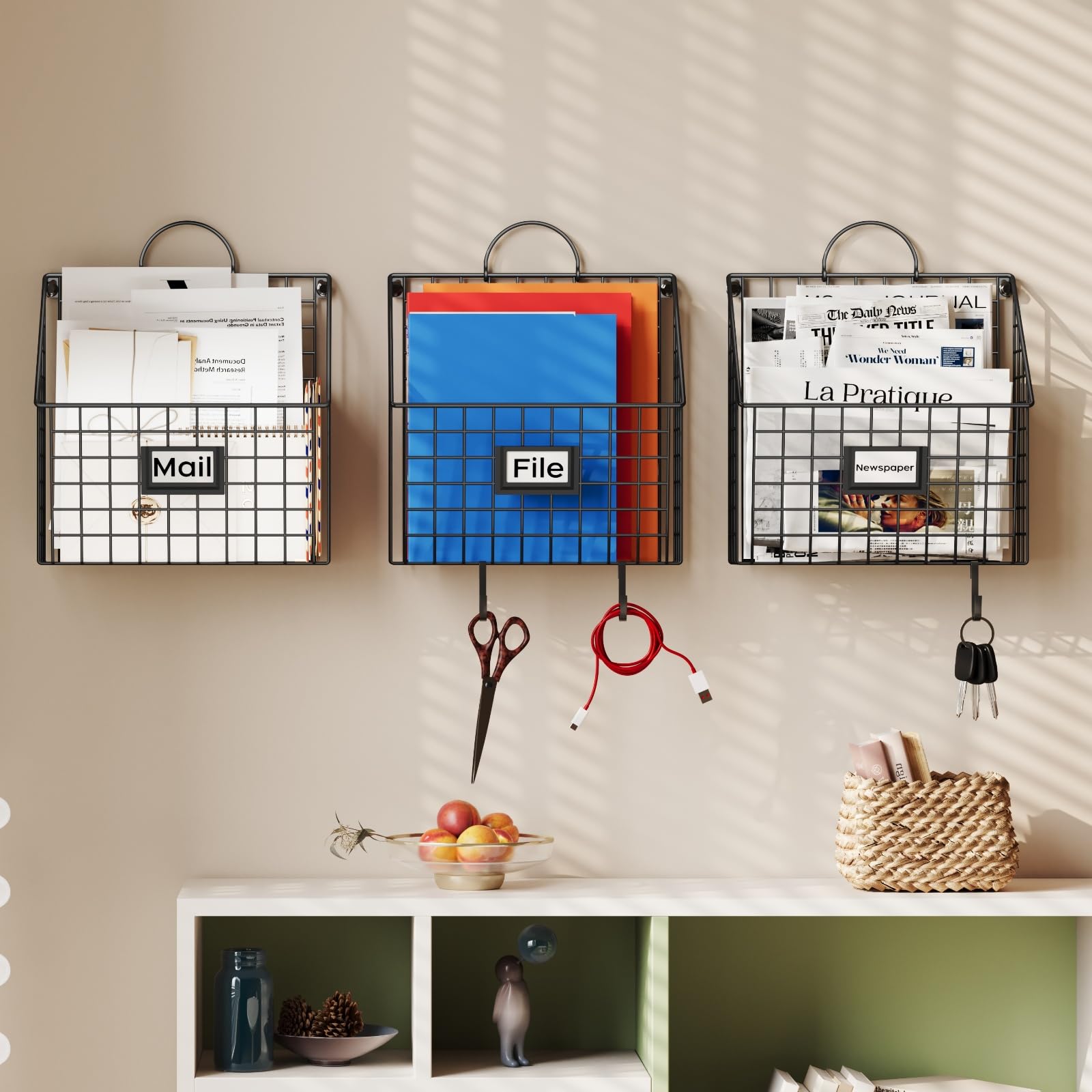 Yuzehuaza Wand-Organizer zum Aufhängen, aus Metall, zur Wandmontage, mit Griffen und Haken, Zeitschriften-Dokumentenregal, für Zuhause, Büro oder Dekor, 3 Packungen (zum Patent angemeldet)