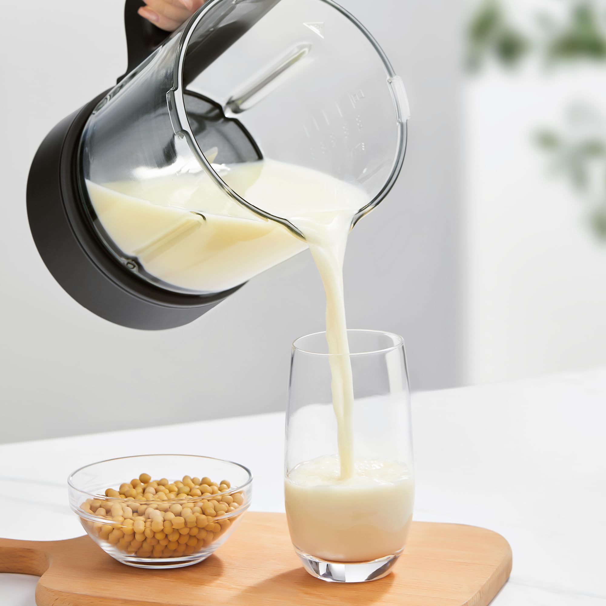 Panasonic MX-HG4401KXE Blender Chauffant, 1.2L, 800W, Chaud et Froid, 9 modes Automatiques, 10 Vitesses, Minuterie, Maintien au Chaud, Nettoyage Automatique, Noir et or Rose