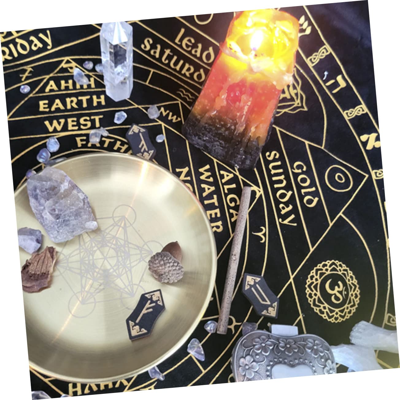 4stücke Alloy Plate Kerzenhalter Metall Fünf-Punkte-Stern Für Tarot-zeremonien Stilvoller Dekorativer Kerzenständer Für Meditation Und Festliche Anlässe