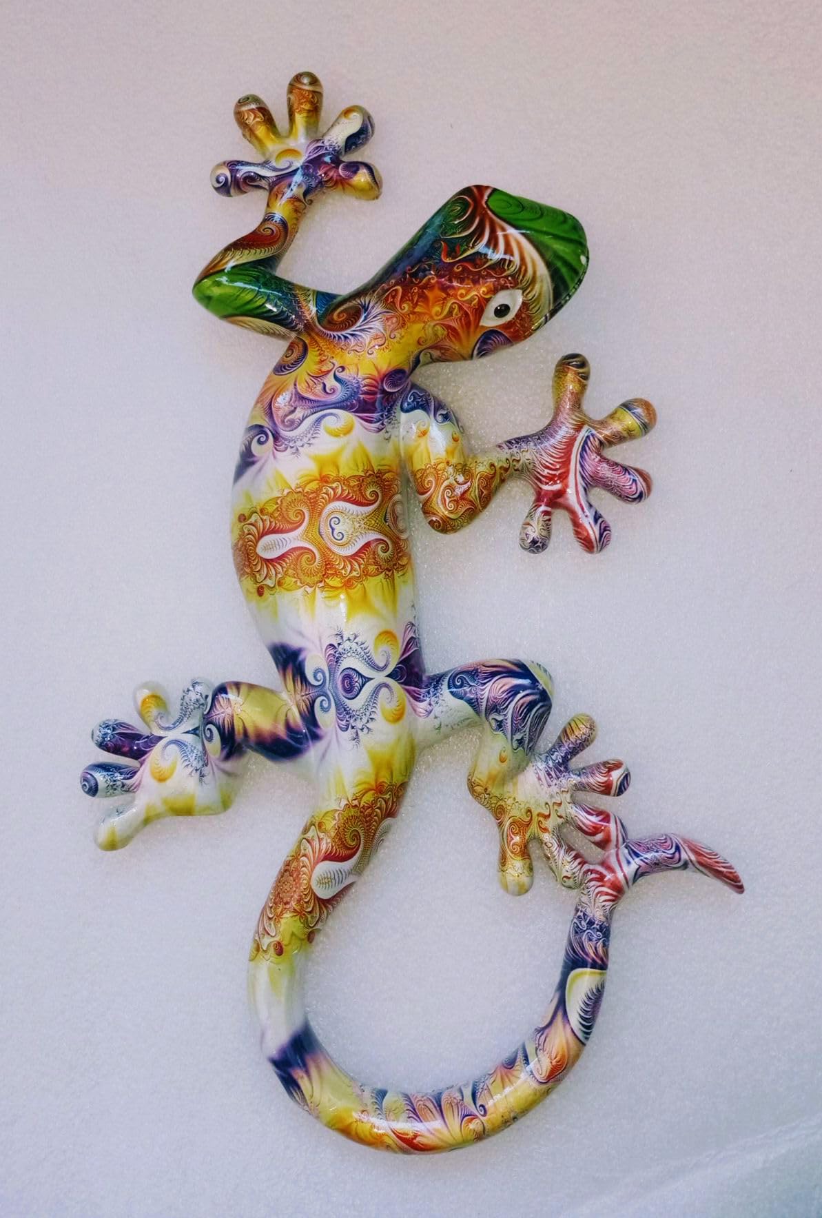 IDELLIASalamander Shiny Blue Resin Decoration