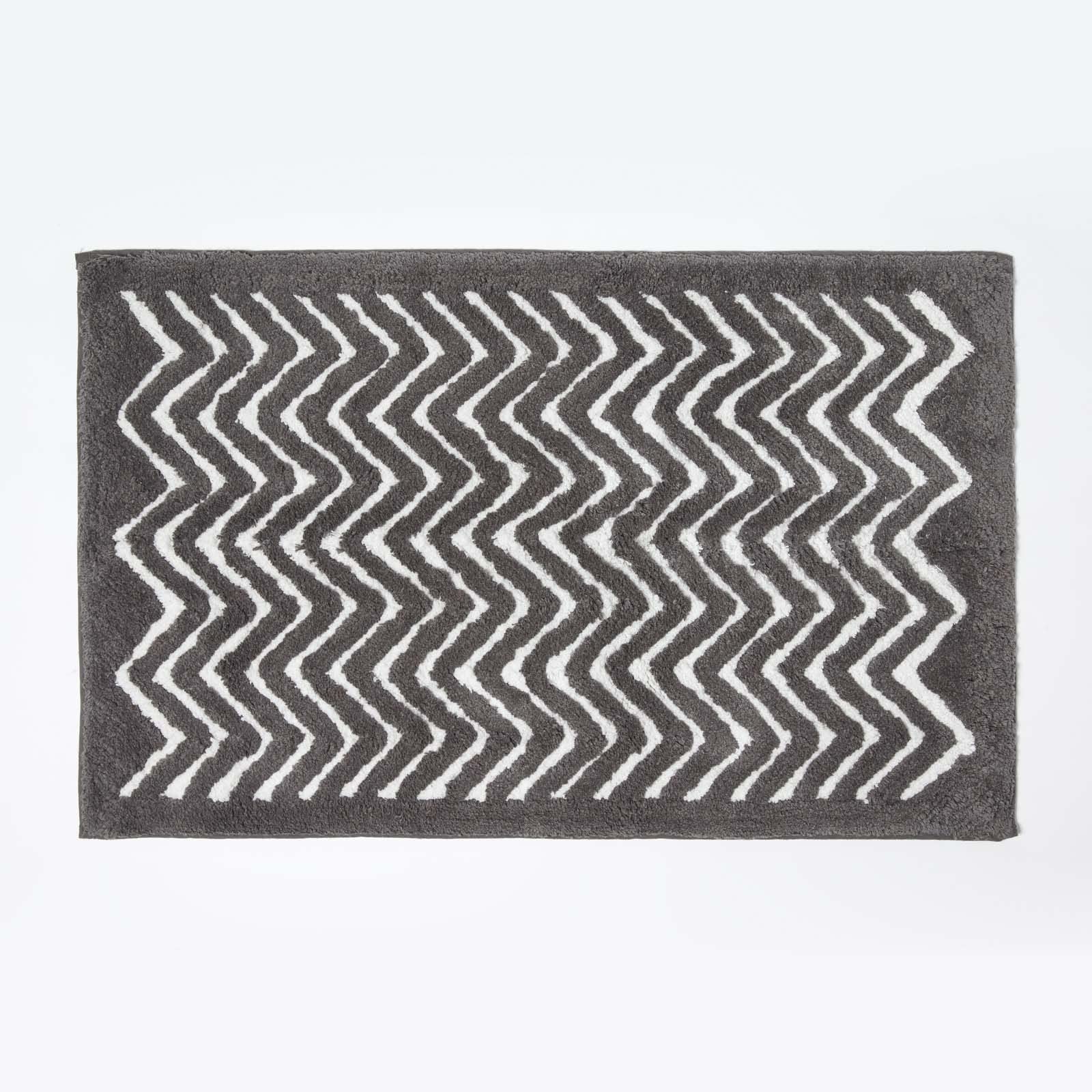 Homescapes (Grey) Chevron Cotton Bathmat Grey