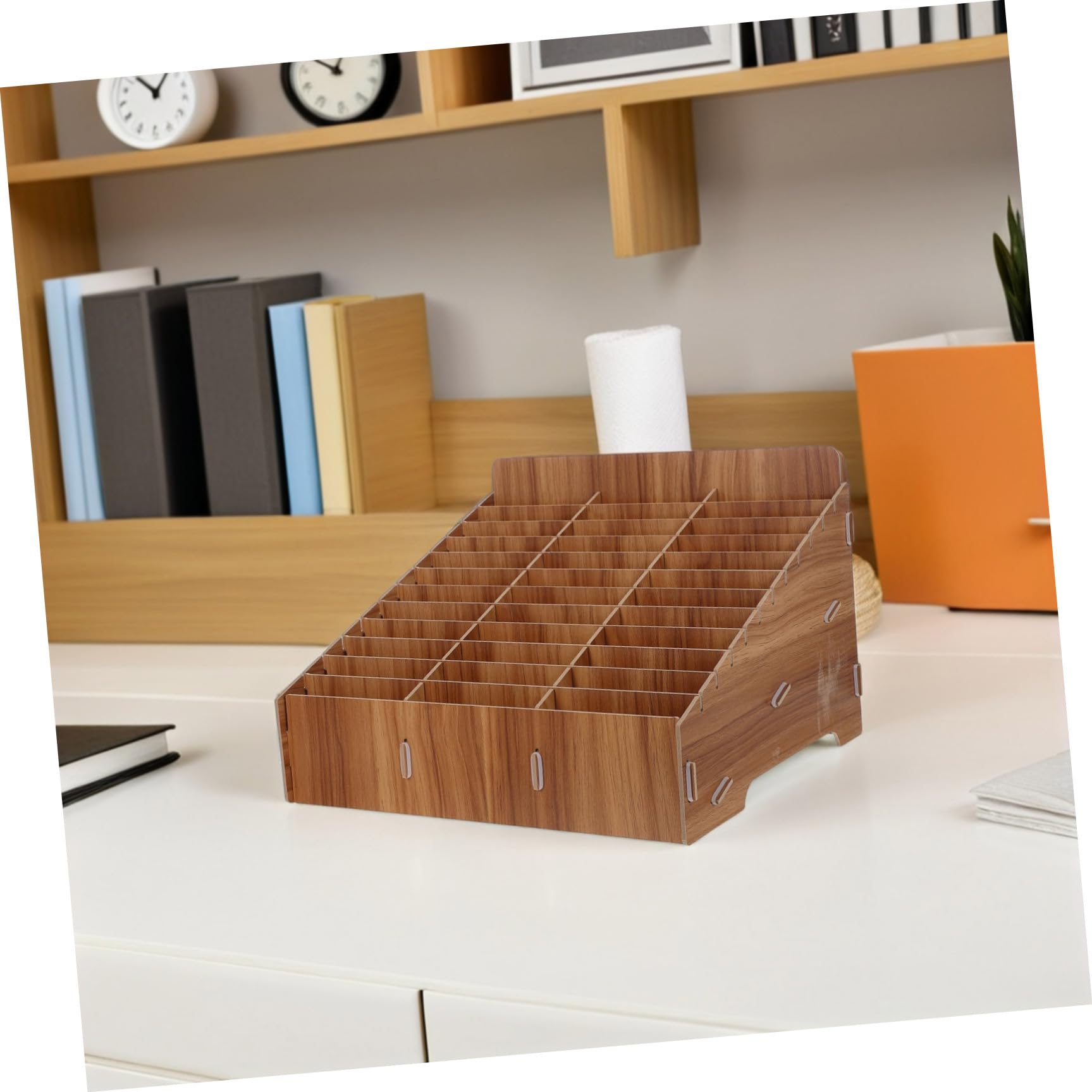 ULTECHNOVO Organizer con Scomparti Multipli da Scrivania per Cellulare per Gestione Smartphone Design Compatto e Funzionale per Aula e Sala Riunioni