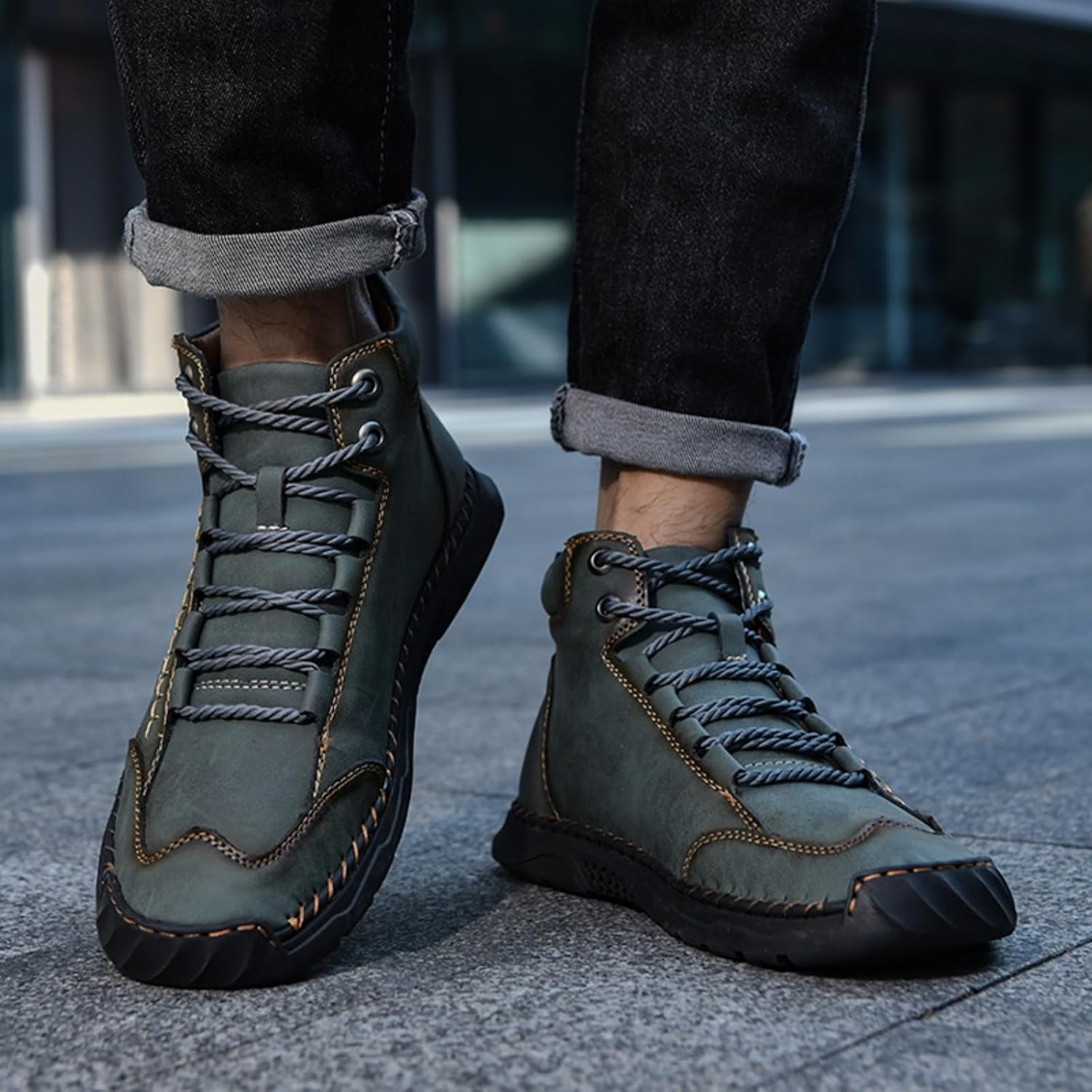 Men's Hand Stitching Leather Lace-Up Flat Chukka Ankle Boots Mid-Top Lightweight Round Toe Non-Slip Casual Sneakers Shoes for Walking Outdoor Hiking Driving Daily Wear