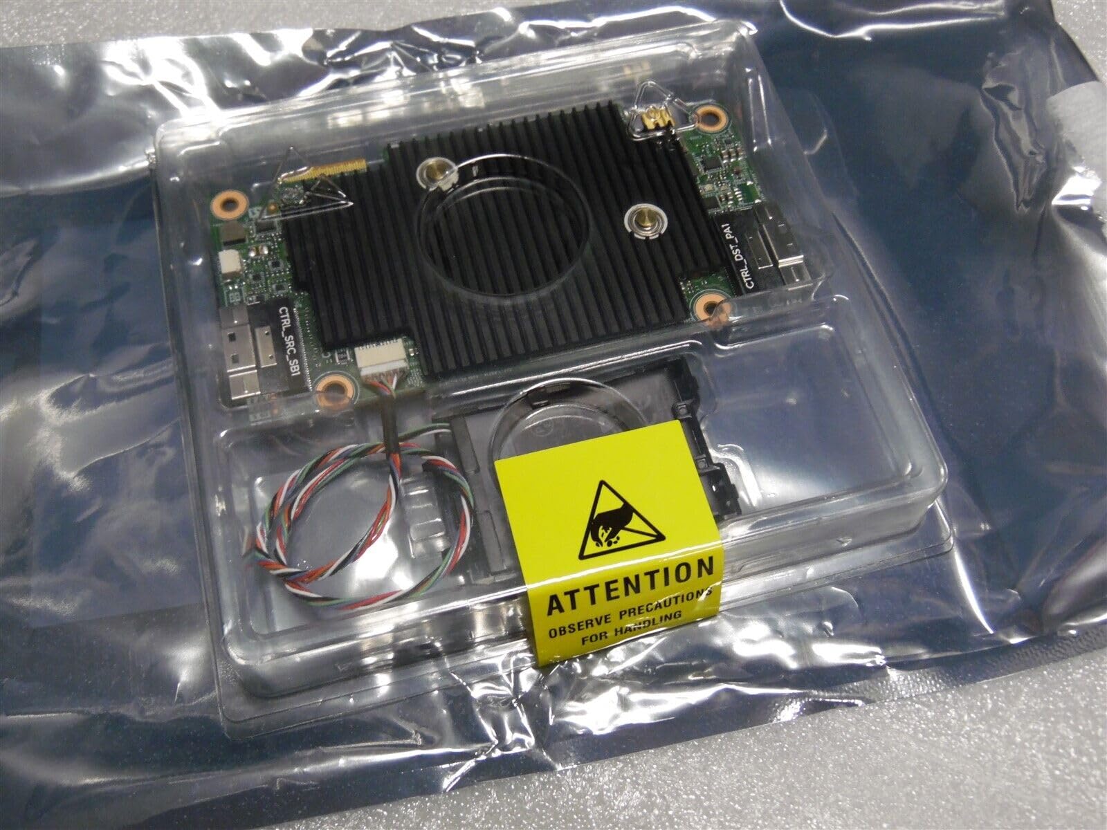 Genuine 820834-B21 Smart Array P440/2GB FBWC 12GB 1-Port INT SAS Controller Original
