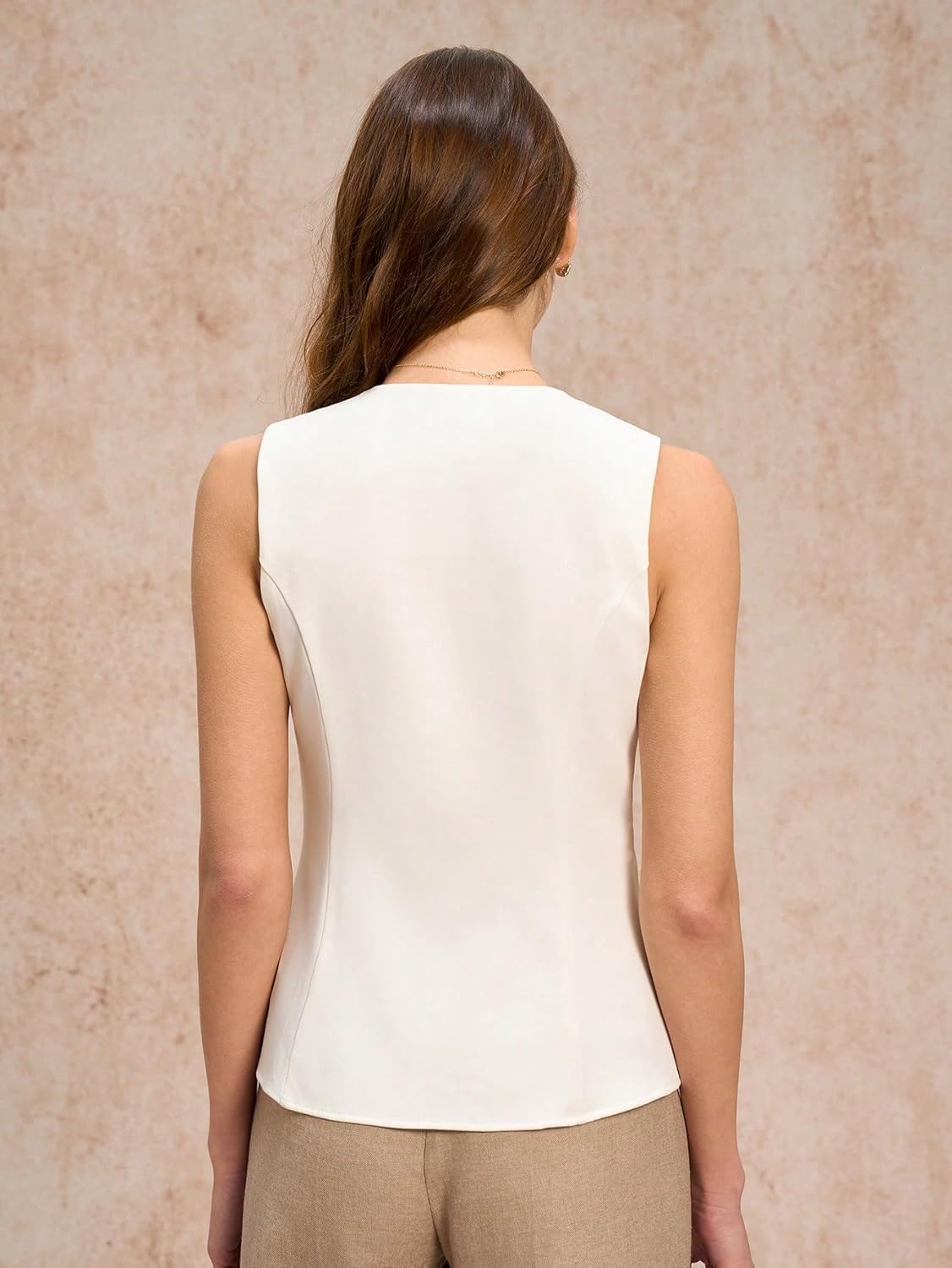 Women's Classic-Fit Shirt Color Crew Neck Sleeveless Single-Breasted Blouse