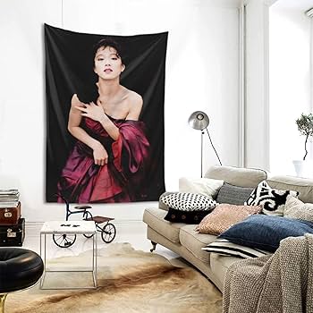 Amazon.co.jp: 中森明菜タペストリーおしゃれ 壁飾りポスター