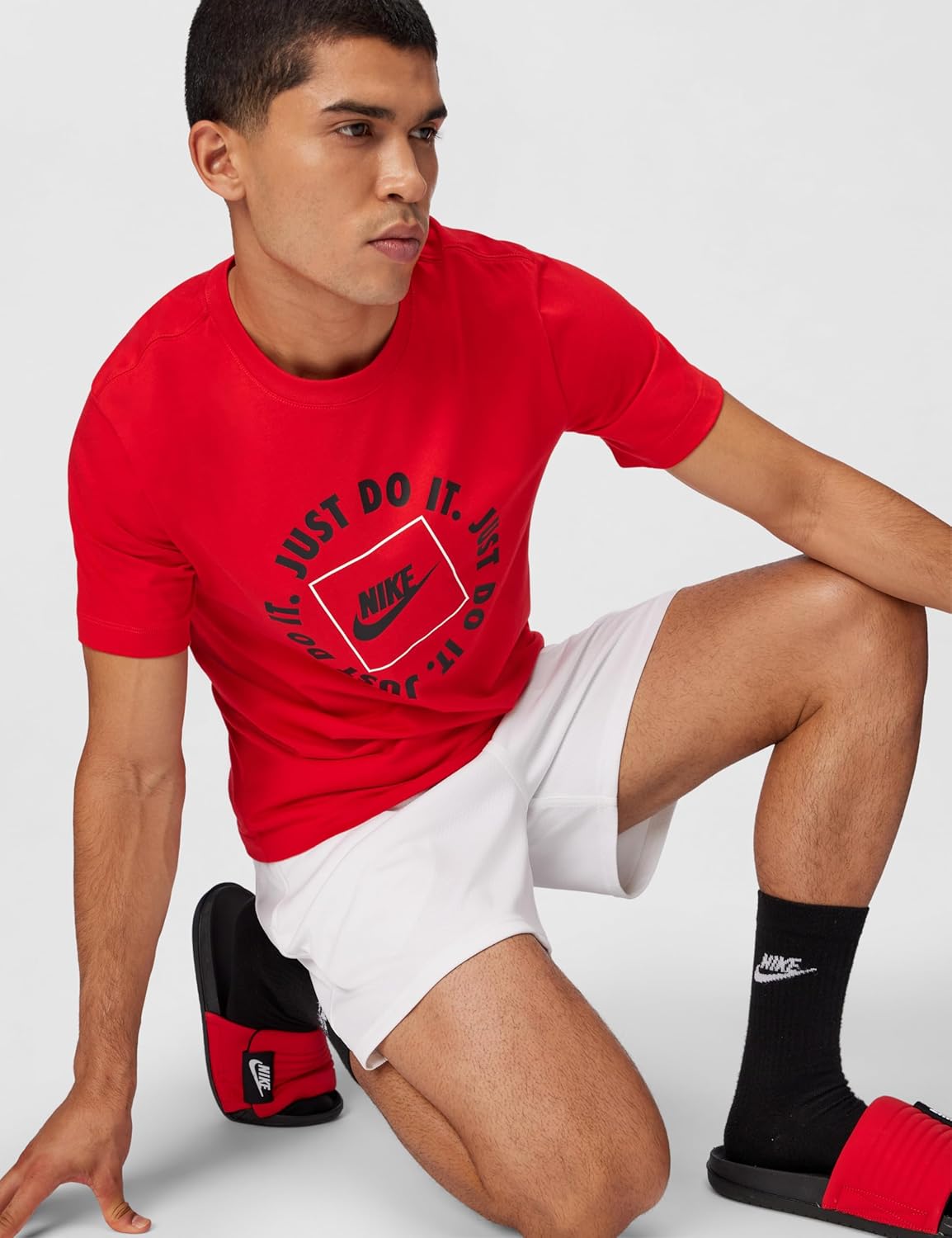 Nike Mens Sportswear Club T-Shirt (Just Do It Circle) - Image 6