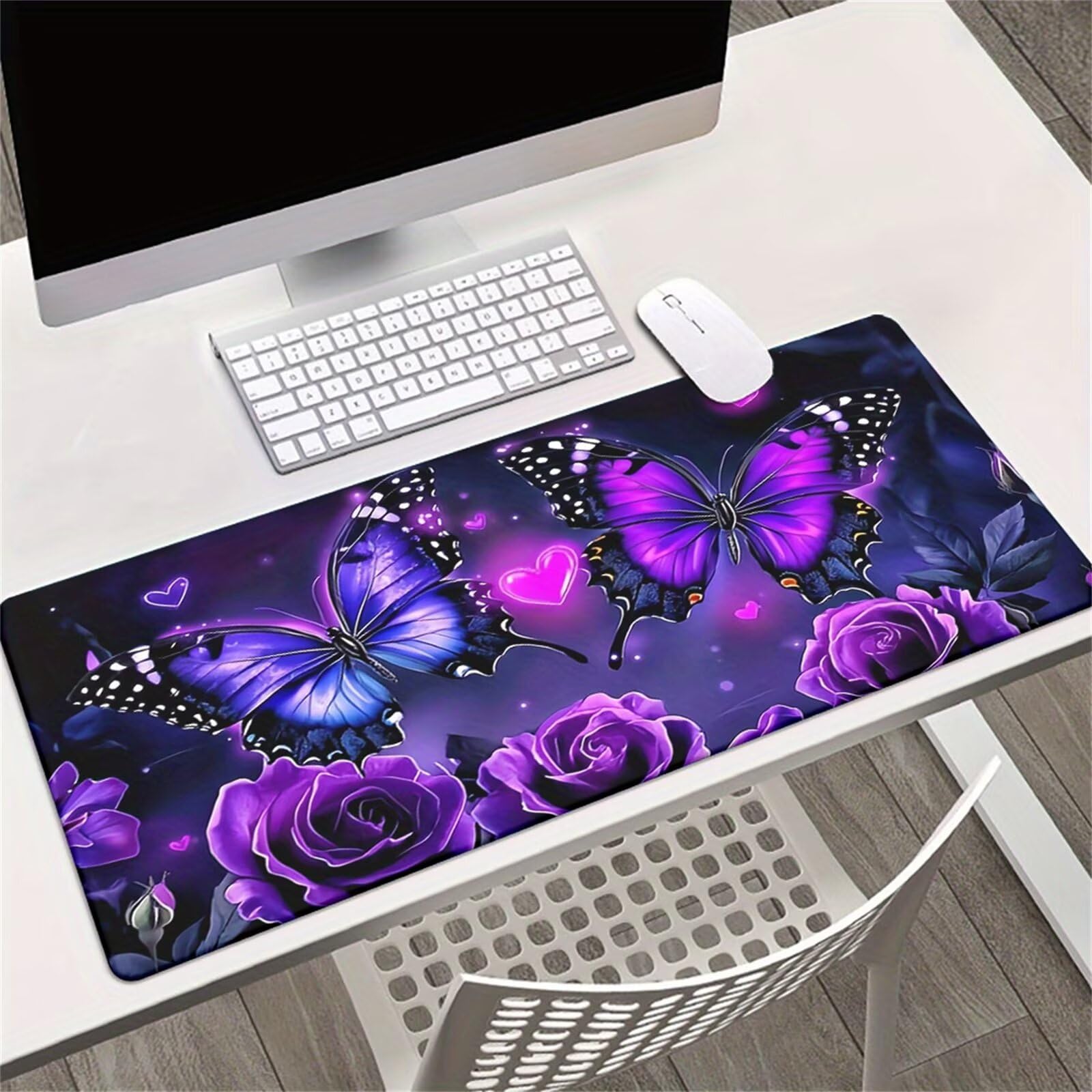 Tappetino per Mouse da Gioco XXL 1200x600x3 mm, Desk Pad Grande con Bordi Cuciti, Base in Gomma Antiscivolo, Accessorio per Ufficio e PC (Fiori Farfalla Viola)