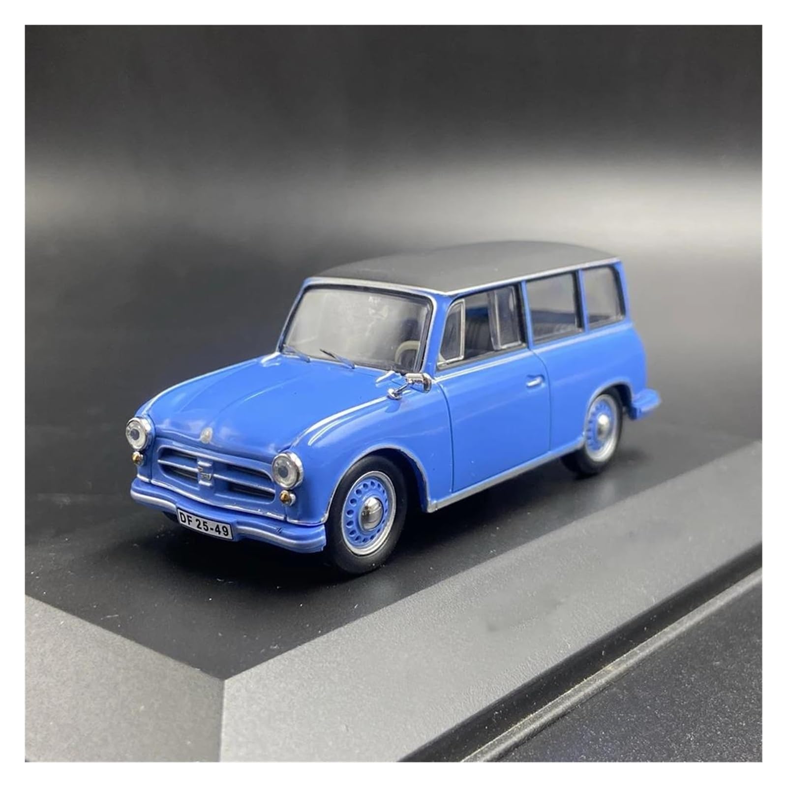 Metallo Scala Replica 1 43 Per la Germania dell'Est Blue Awz P70 Kombi 1957 Modello di auto lega statica Serie decorazioni per casa Hobby Veicoli Giochi Set