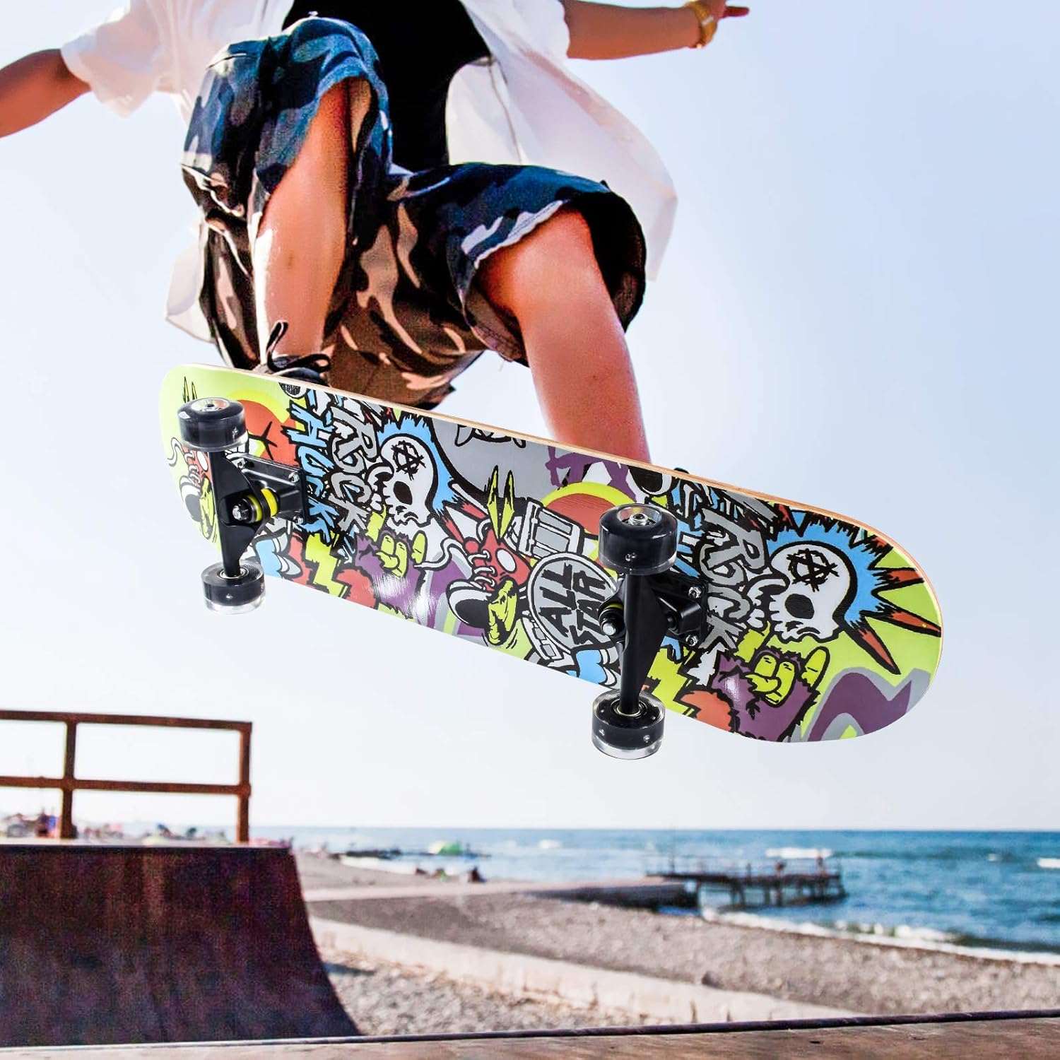 Skateboards for Beginners, 31 x 8 inch Complete Skateboard for Kids Teens Adults, 8 Layer Maple Double Kick Deck Concave Cruiser Trick Skateboard with Multifunction Skate