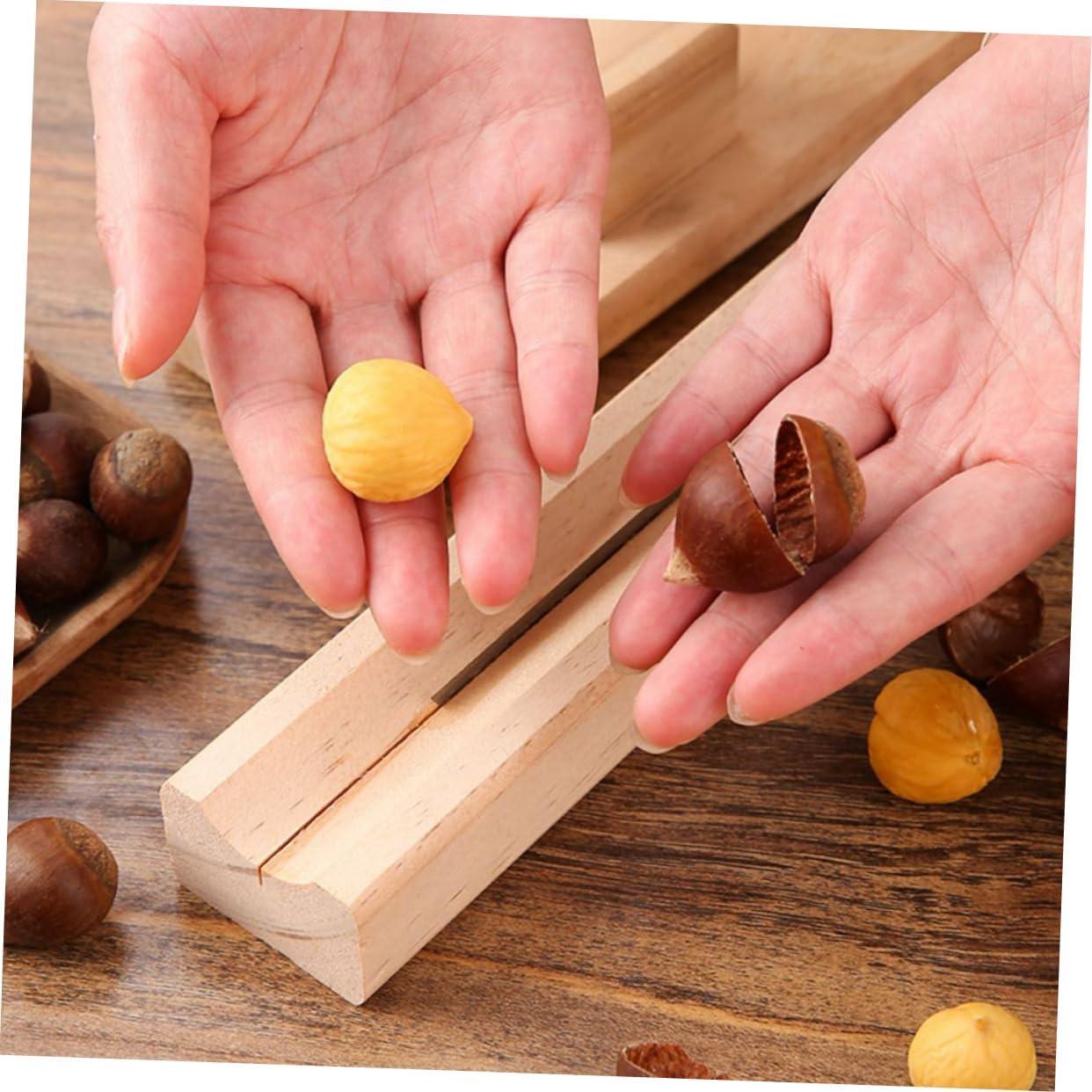 Wooden Chestnut Opener 1 Pair Manual Nut Cracker Tool for Peeling