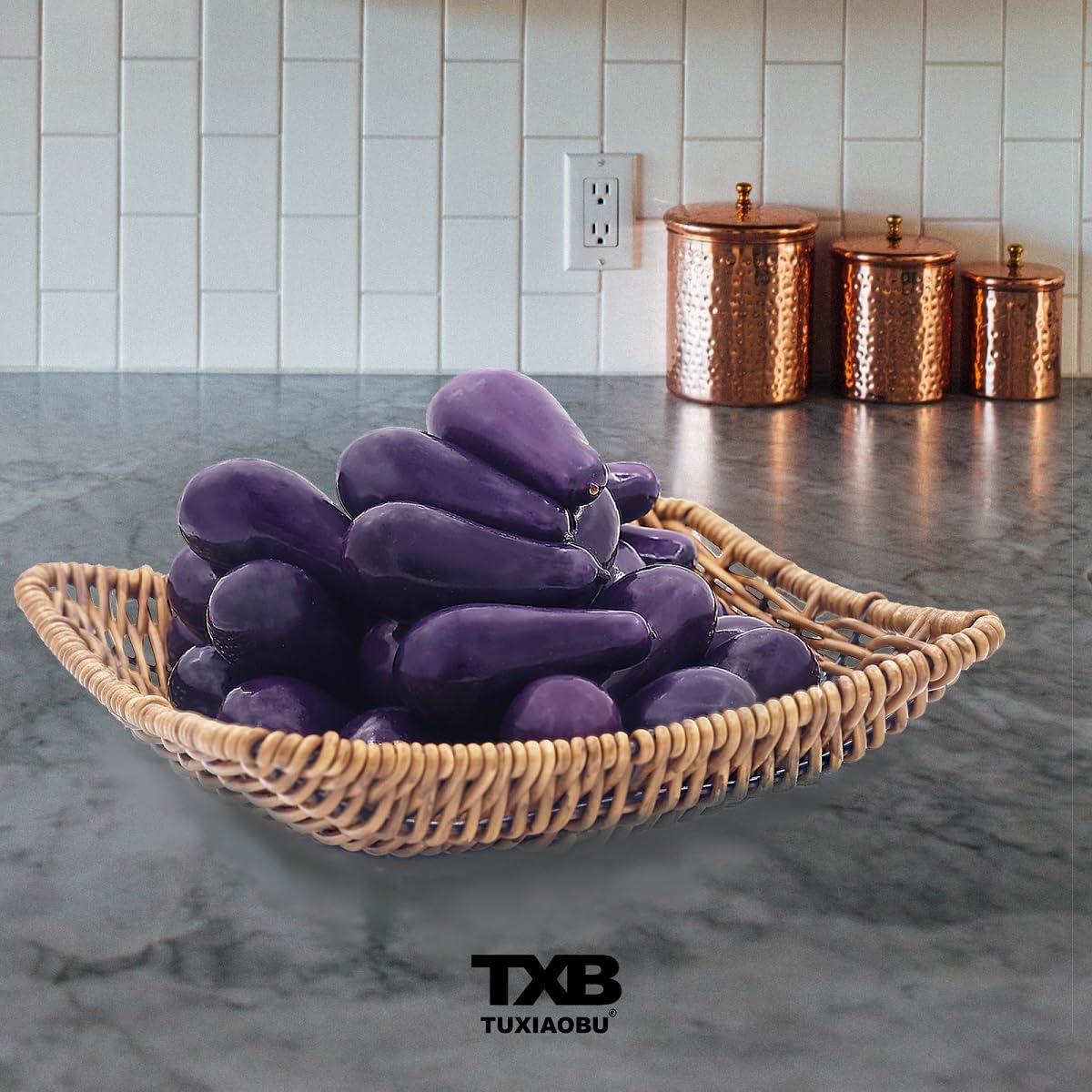 Concombre Aubergine Décoration Accessoire Photo Décoration De Noël Pour De Beaux Espaces Extérieurs | Design Feria Légumes Artificiels