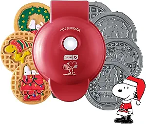 Peanuts x Dash MultiMaker Mini Maker System (4 Plates: Wreath, Snoopy House, Woodstock)