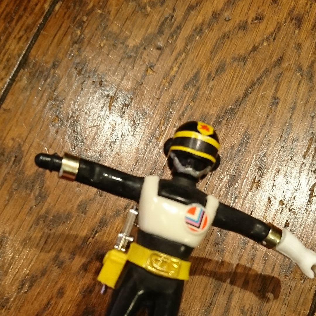 Amazon.co.jp: チェンジマン電撃パワーフルセット 欠品あり