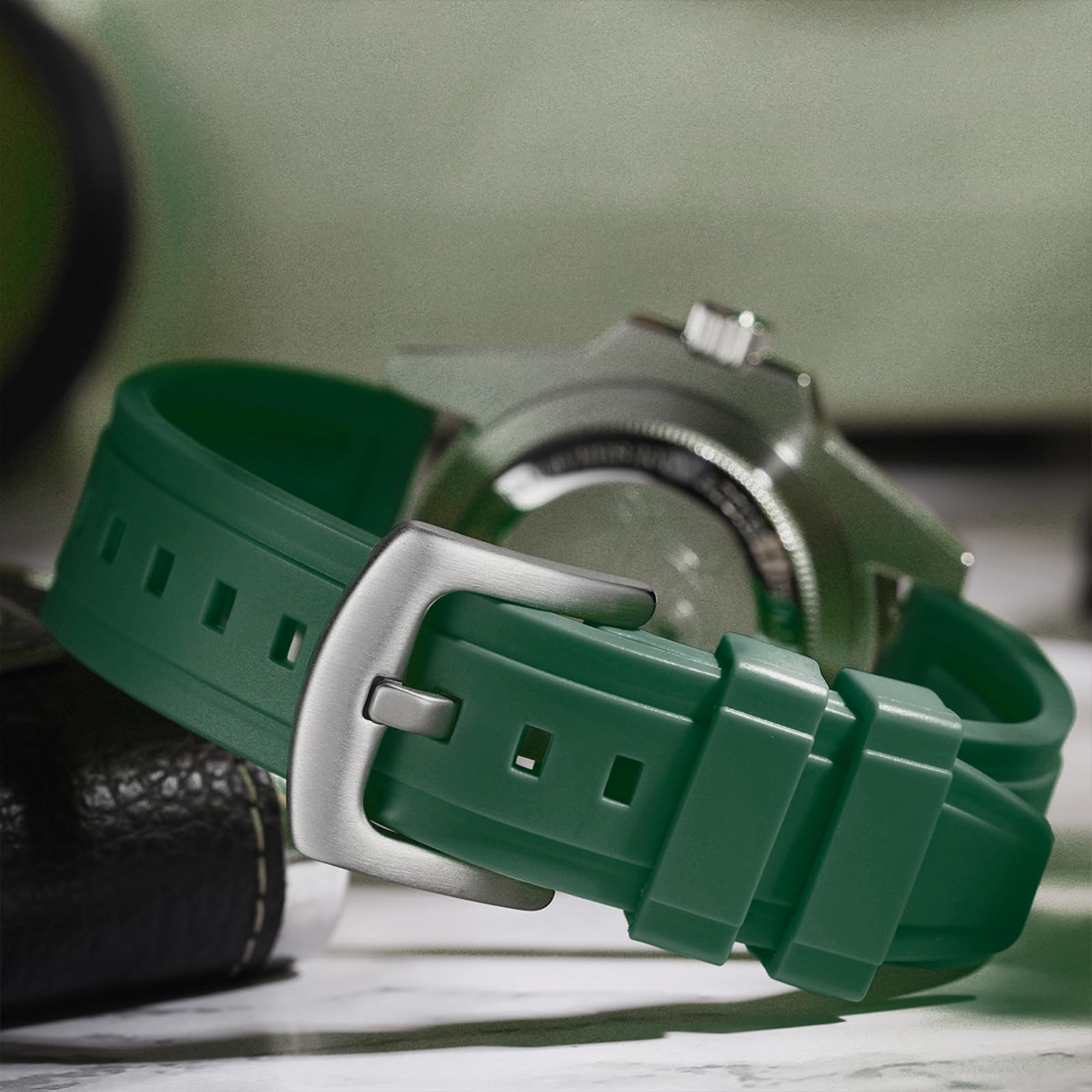 ADDIESDIVE Orologio da uomo analogico al quarzo, 41 mm, BGM9, luminoso, impermeabile fino a 200 m, lunetta girevole, quadrante facile da leggere, con cinturino in gomma morbida e traspirante, AD2040