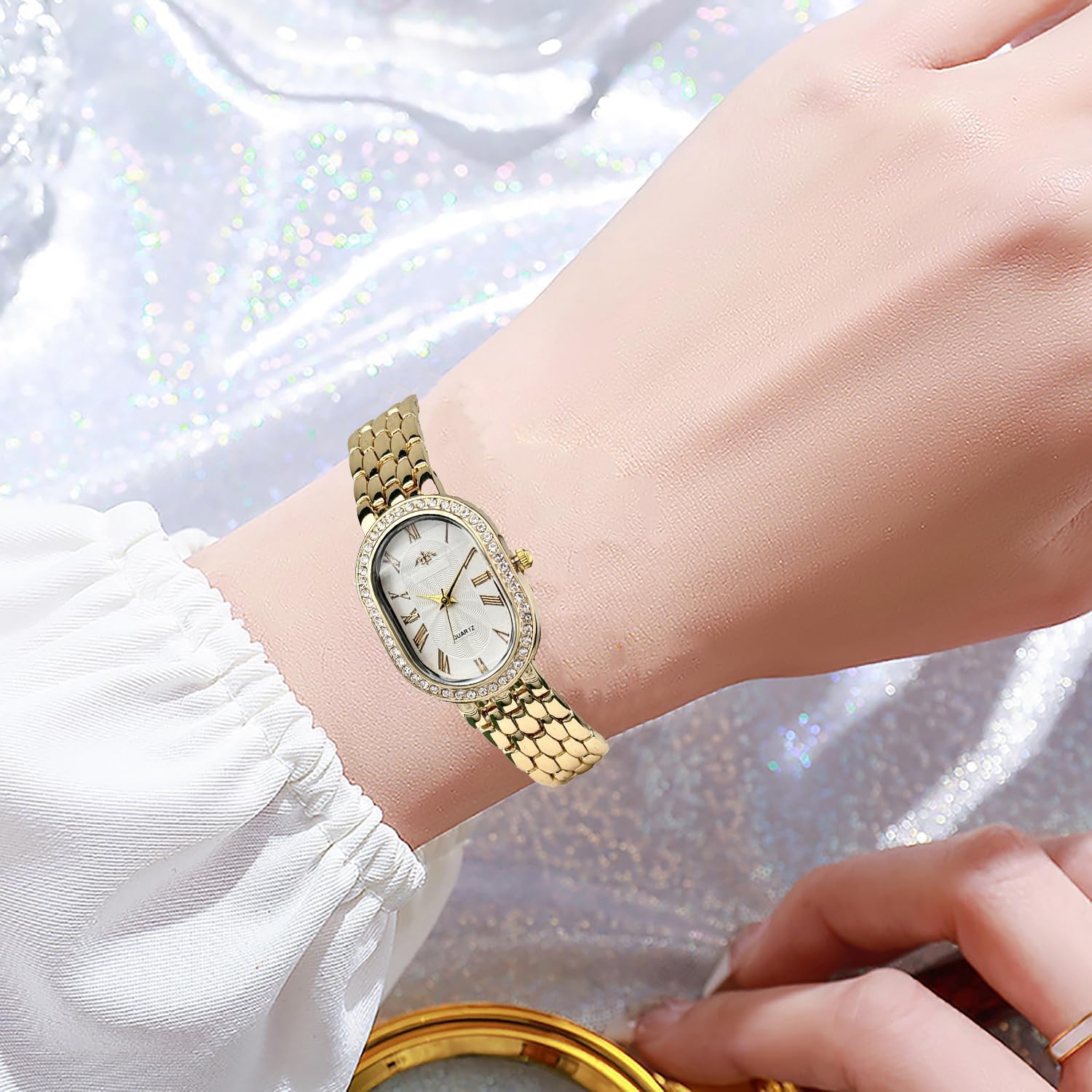 Women Vintage Gold Rome Watch Oval Case Adjustable Stainless Steel Watch Band Waterproof Analog Quartz Watch - Image 2