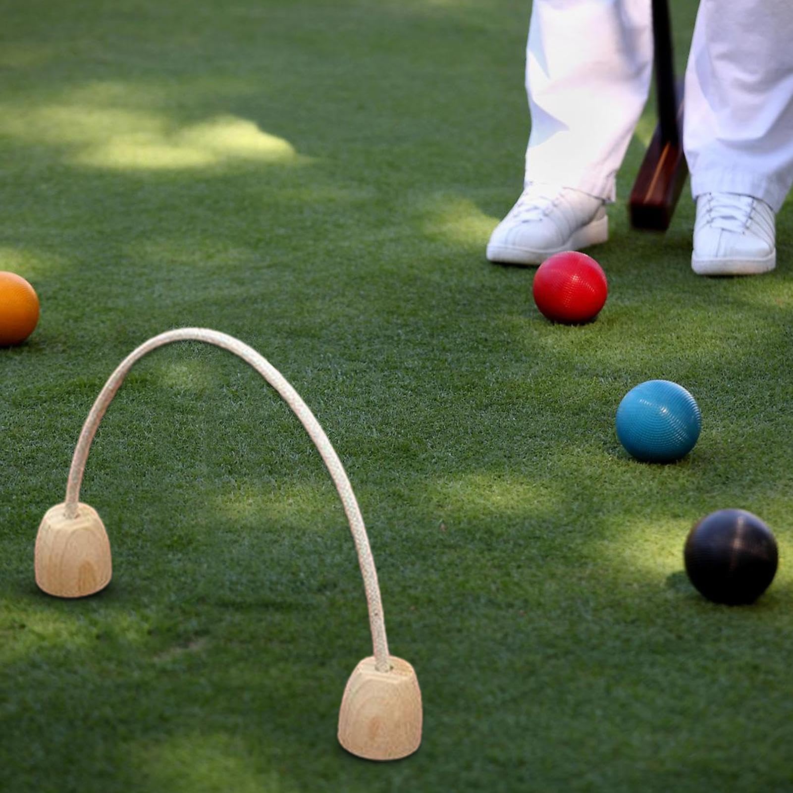 NAIZY Jeu De Cricket Pour Enfants, Ensemble De Croquet En Bois Pour Adultes, Croquet Pour 4 Joueurs Avec Piquets, Maillets, Guichets Et Balles, Jouet En Bois Traditionnel Pour Le Jardin