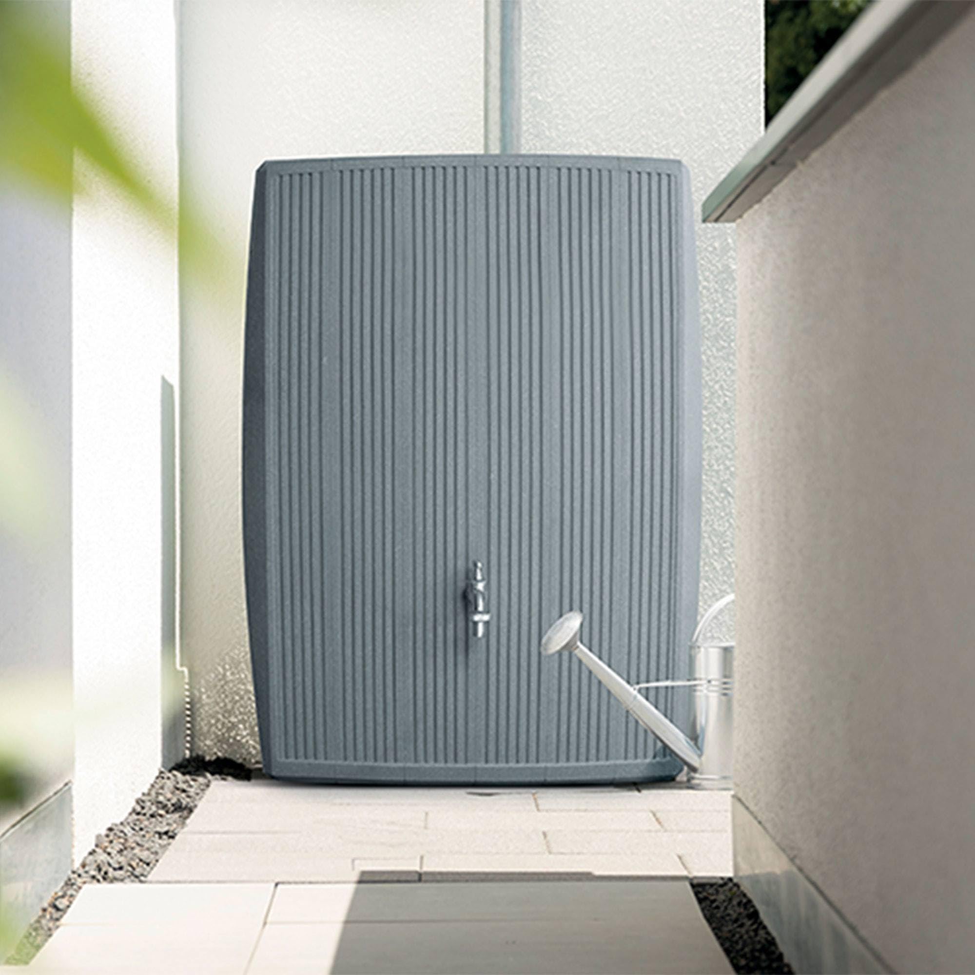 Serbatoio piovana grigio Concrete 200 litri, materiale resistente ai raggi UV e alle intemperie, con due viste e connettori in ottone
