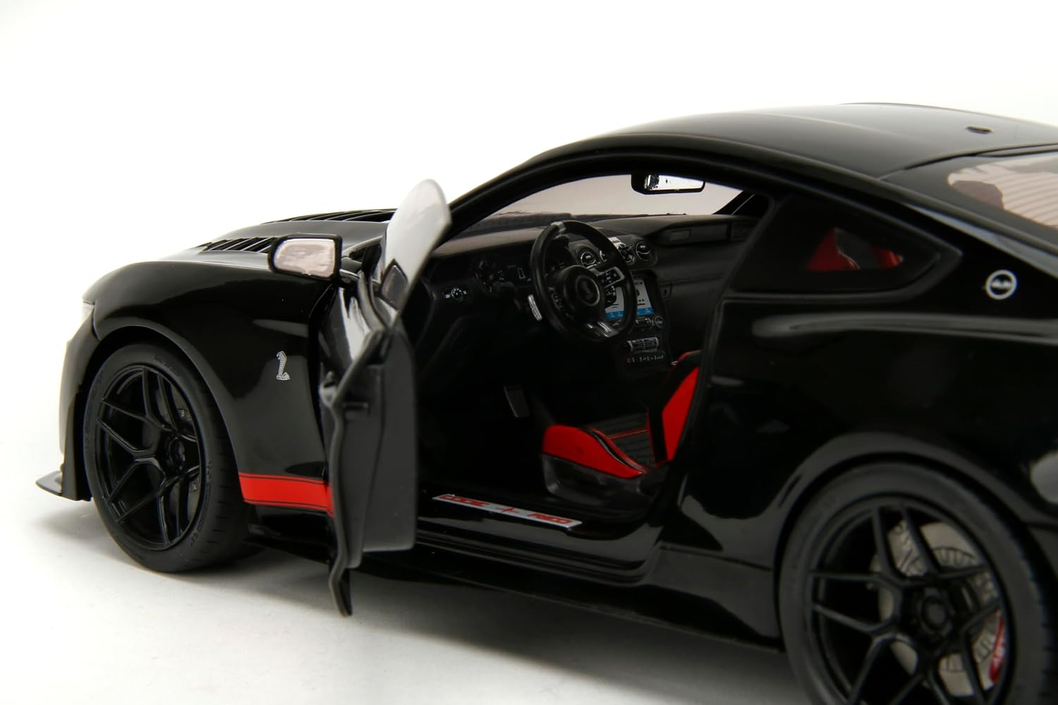 Jada Pink Slips 2022 Shelby GT500 Code Red - 1:18 Scale Diecast Model with Opening Doors and Working Steering - for Collectors and Enthusiasts 14+ - Black