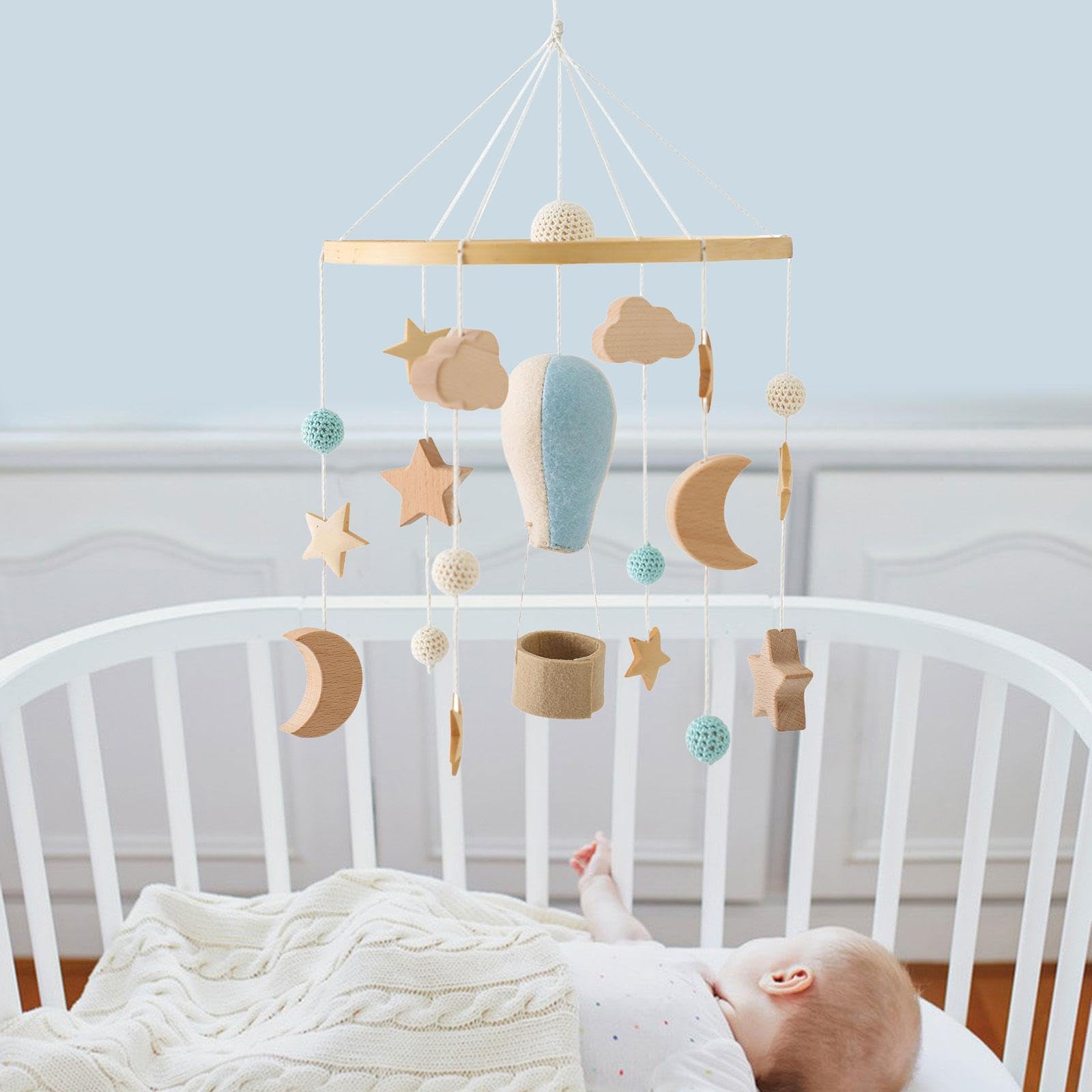 Babybett Mobile, Kinderzimmer Mobile, Glöckchen Ornament, Frühförderung, Filzkugel Hängedekoration für Säuglinge Und Neugeborene (0 6 Monate), Stil d
