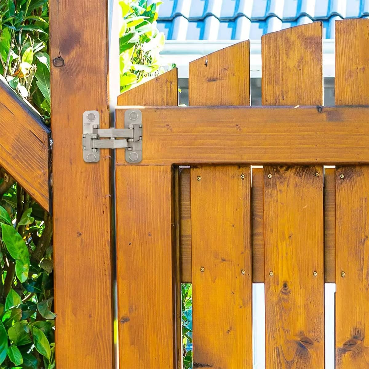 Fence Gate Hinges，Steel Frame Hinges,180 Degree Open,Weld onto The Gate or Screw mounting，Max Load 200LB for Swing Door Gate（2 Pack）