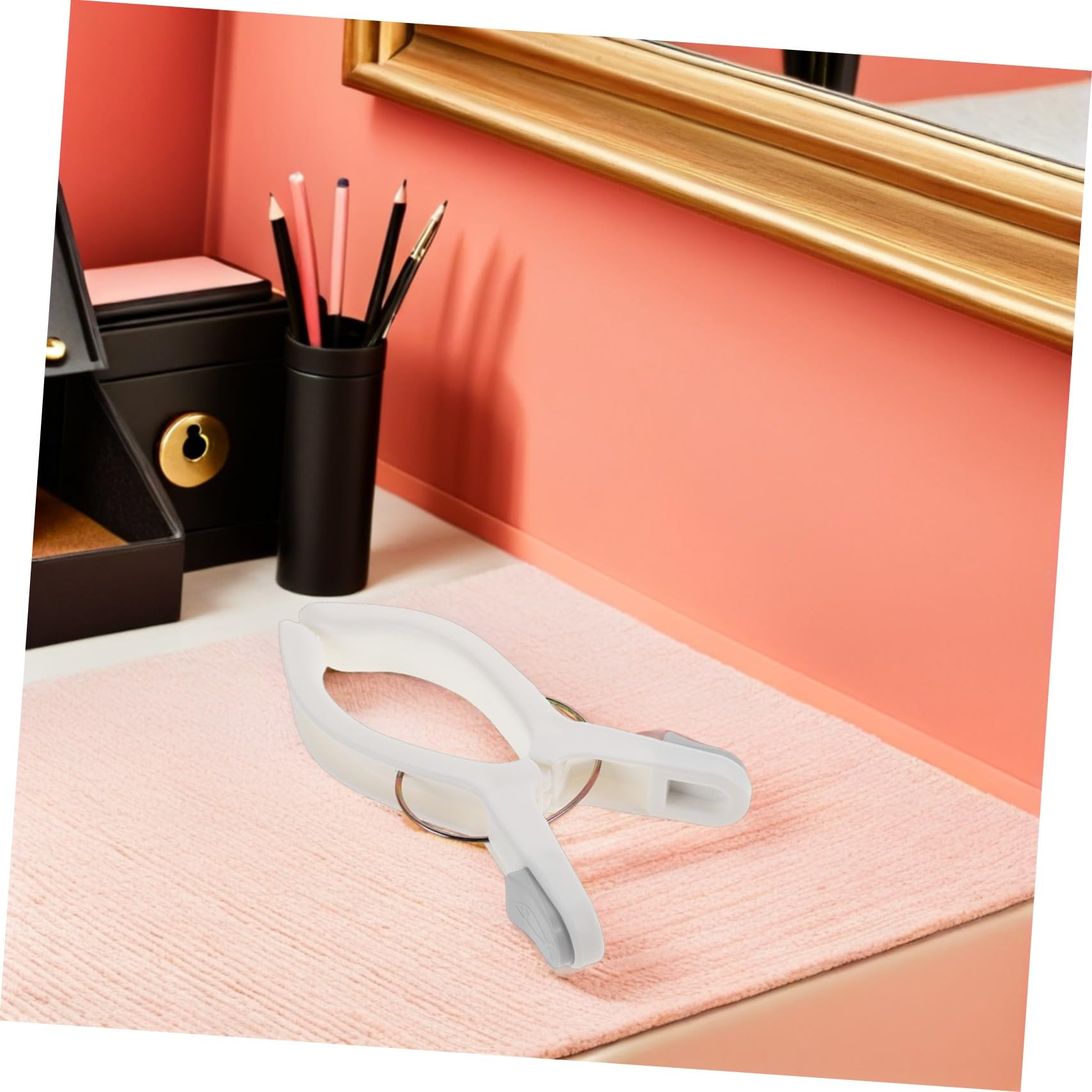 Pinzas Grandes de Plástico Blanco, 8 Piezas, Antideslizantes | Resistentes al Viento, para Toallas y Cortinas, Clips de Alta Resistencia para Uso Doméstico