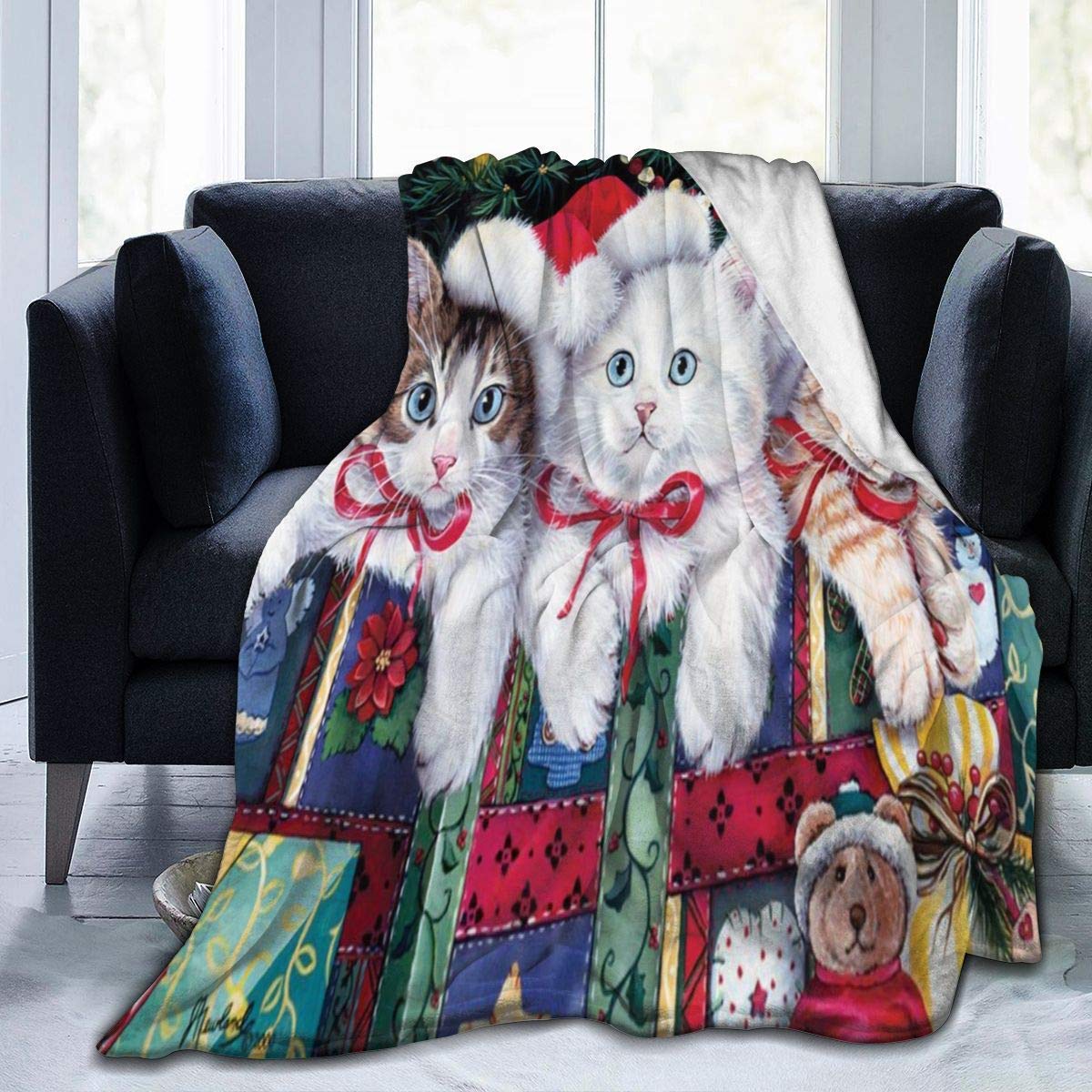 Arfurt Blanket Christmas Hat Three Kittens Cat Throw Blanket Ultra Soft Velvet Blanket Lightweight Bed Blanket Quilt Durable Home Decor Fleece Blanket Sofa Blanket Luxurious Carpet for Men Women Kids