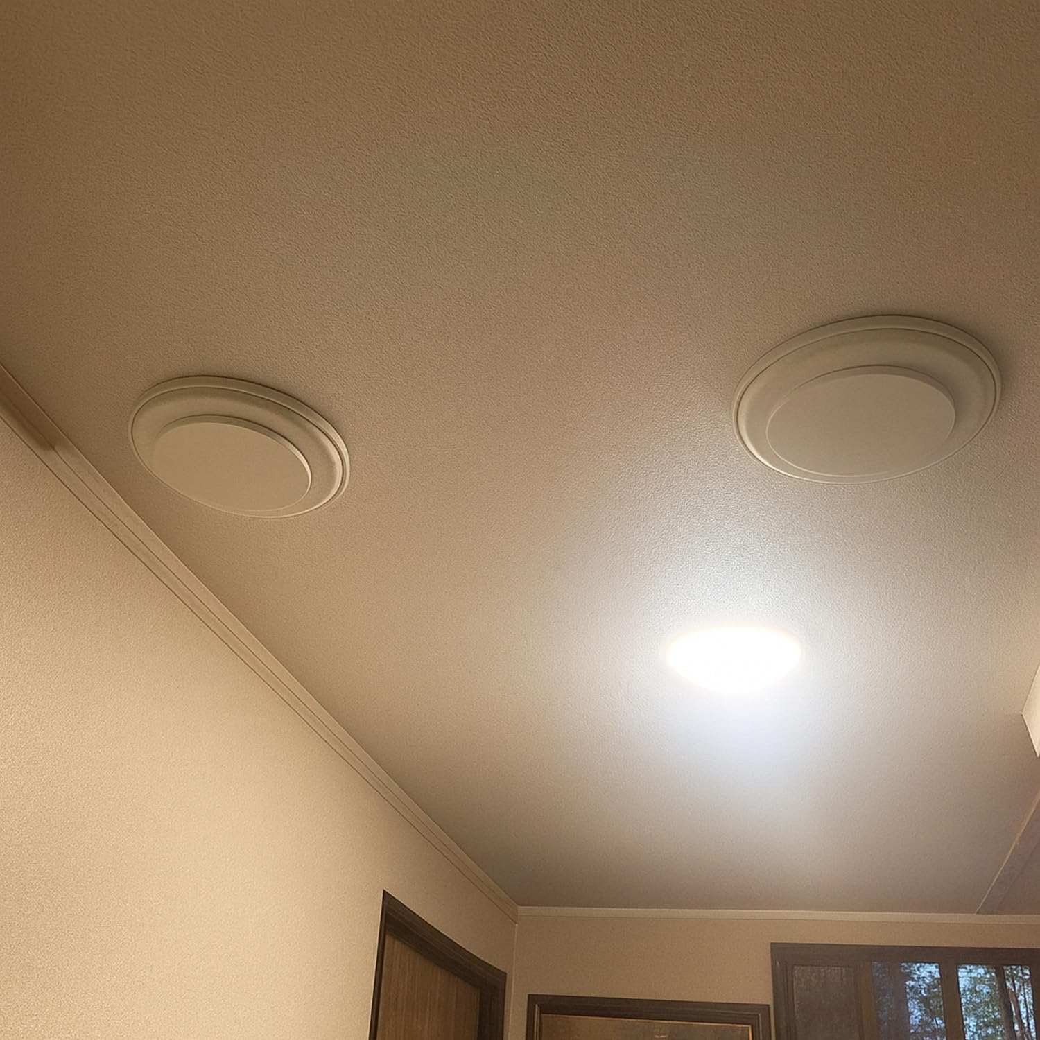 Upgraded 2 Pack RV Ceiling Vent Covers – 4.5" Snap-On AC Vent Blocker Plates for 6" Camper Ceiling Air Conditioner Vents – Easy Install with Instructions – Airflow & Draft Control