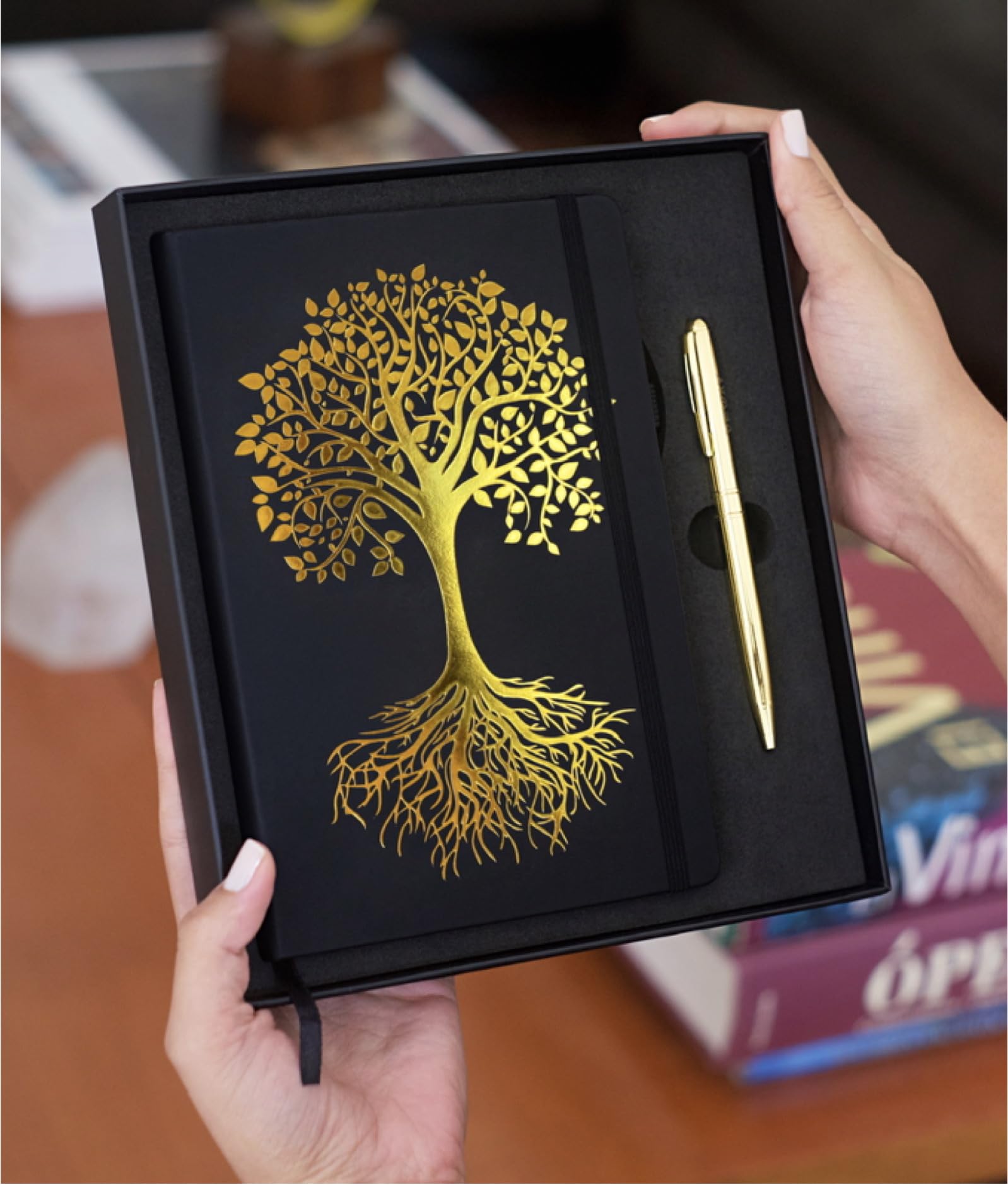Veway Juego de regalo de diario y bolígrafo de árbol de la vida, diario de cuero vegano con bolígrafo, diario profesional para mujeres u hombres, juego de regalo de cuaderno de tapa dura A5, índice y