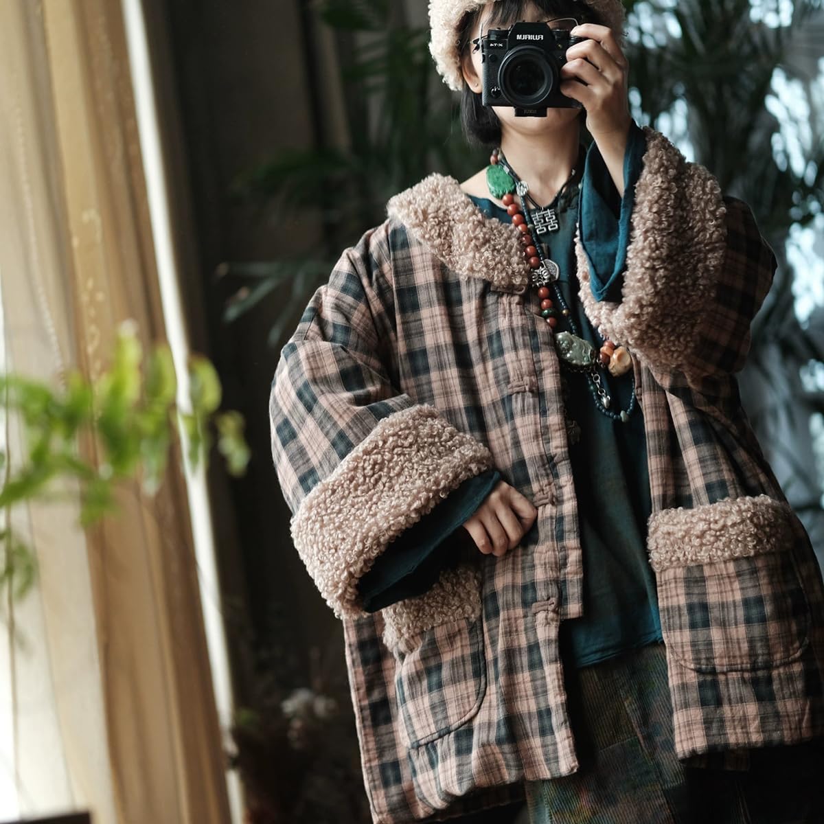 NFYM Women's Vintage Printed Quilted Jacket with Sherpa Fleece Collar and Cuffs, Oversized Winter Coat