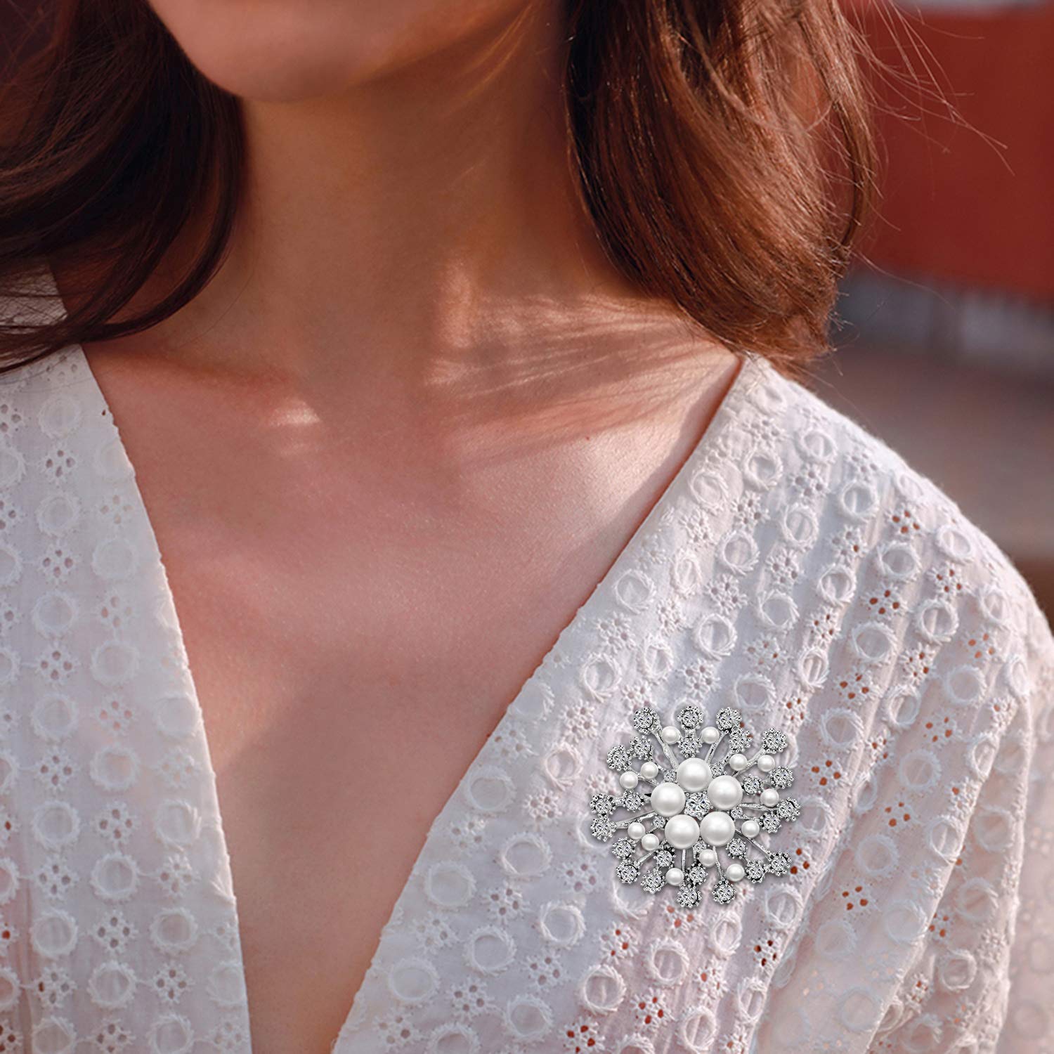 Broche Fleur Strass Alliage Pour Femme - Décorative Robe Manteau Chapeau - Taille 6.2x6.2cm
