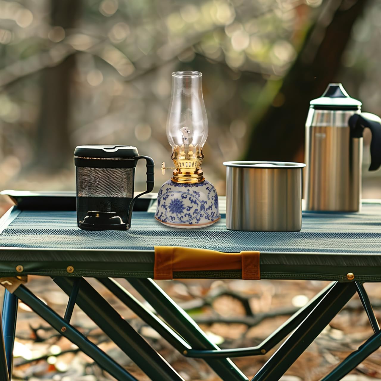 Ceramic Vintage Chamber Oil Lamp Classic Kerosene Lantern Antique Clear Hurricane Lantern with Adjustable Fire Wick with Golden Metal Regulator for Christmas Parties Decor or Home Travle Use