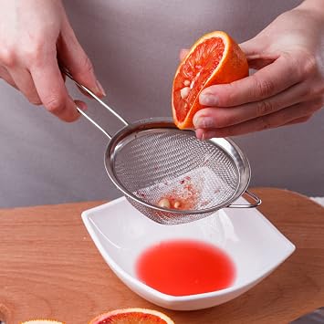 4 Pieces Kitchen Mesh Strainers Stainless Steel Fine Mesh Strainer with Handle for Tea, Pasta, Rice, Fruits, Vegetables, Food, Flour (Model A)